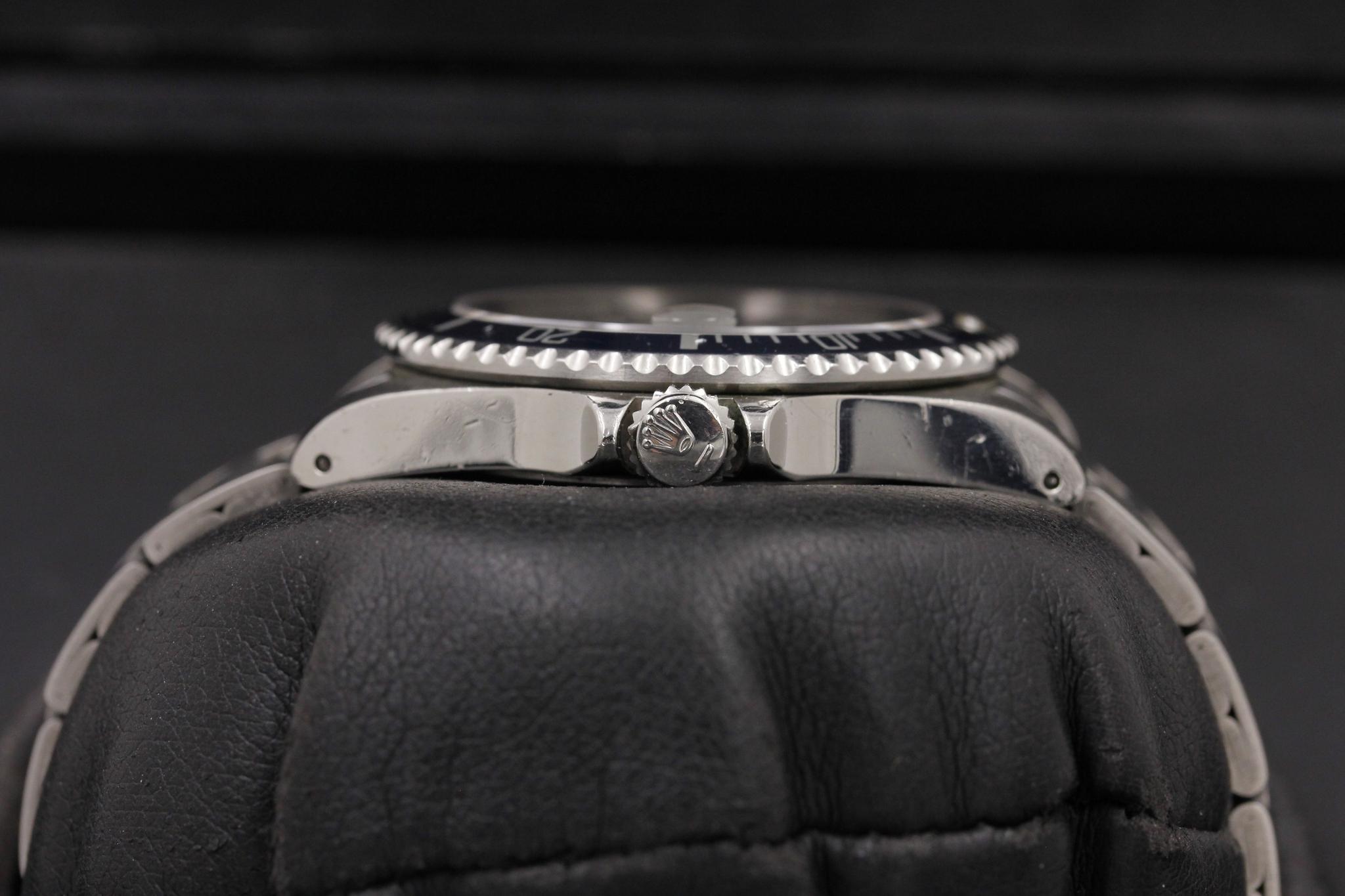 Watch Image 4
