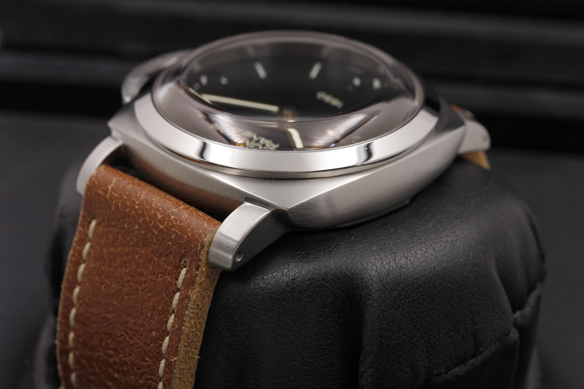 Watch Image 5