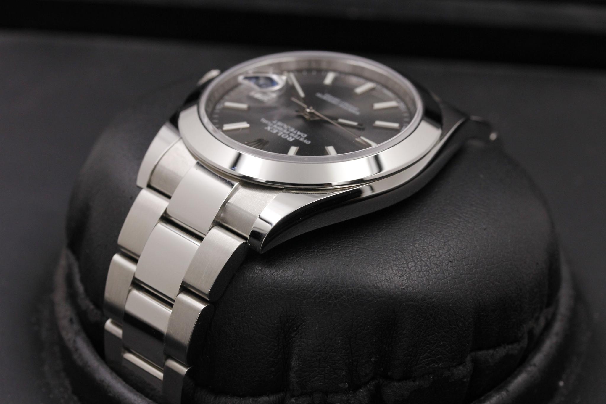 Watch Image 5