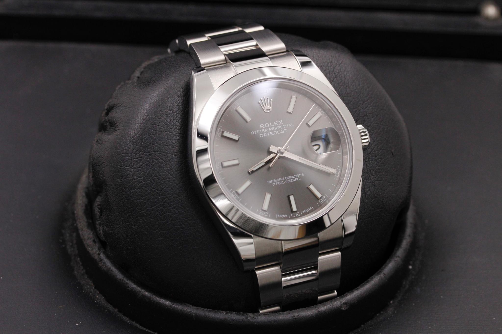Watch Image 9