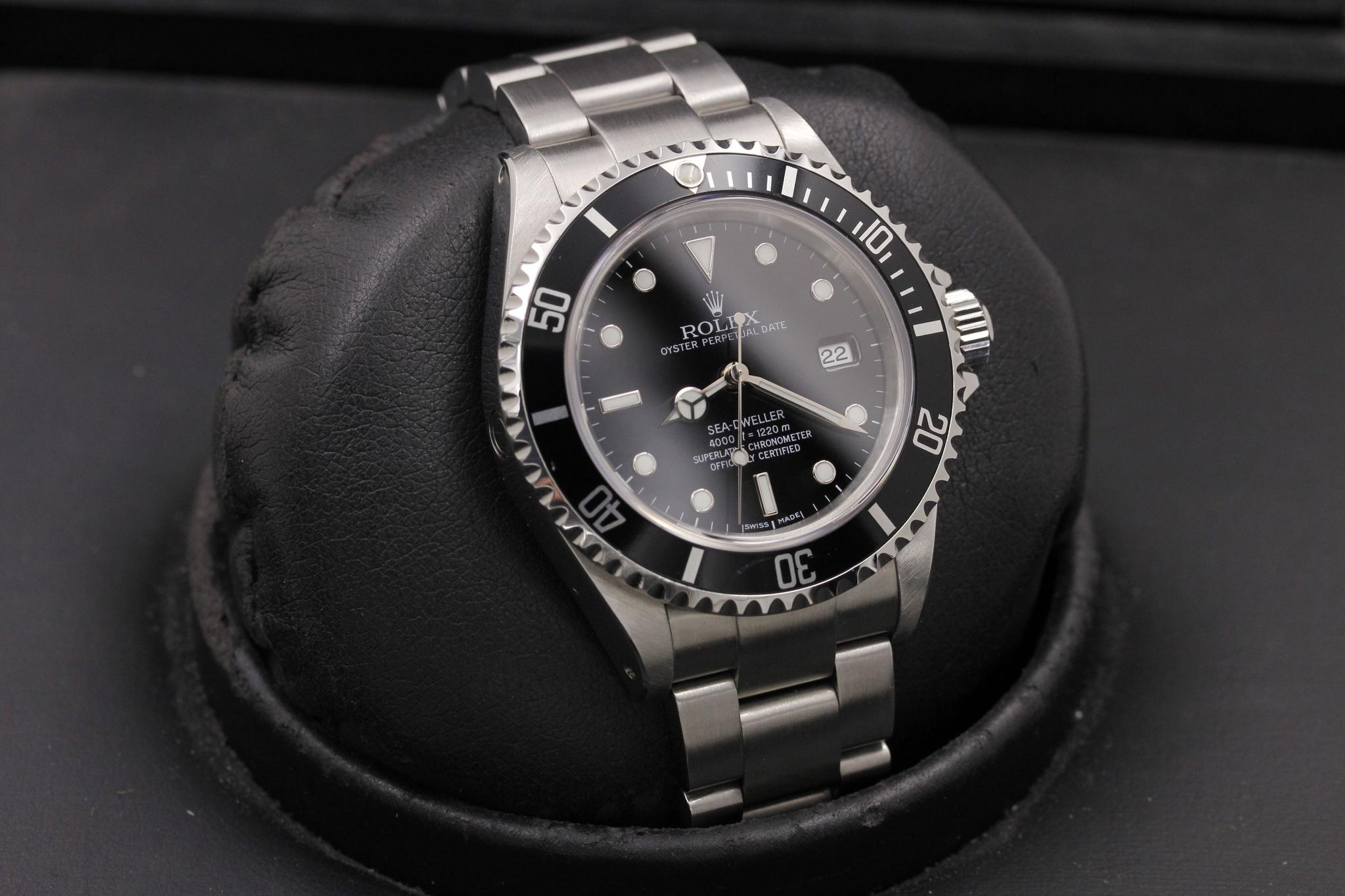 Watch Image 11