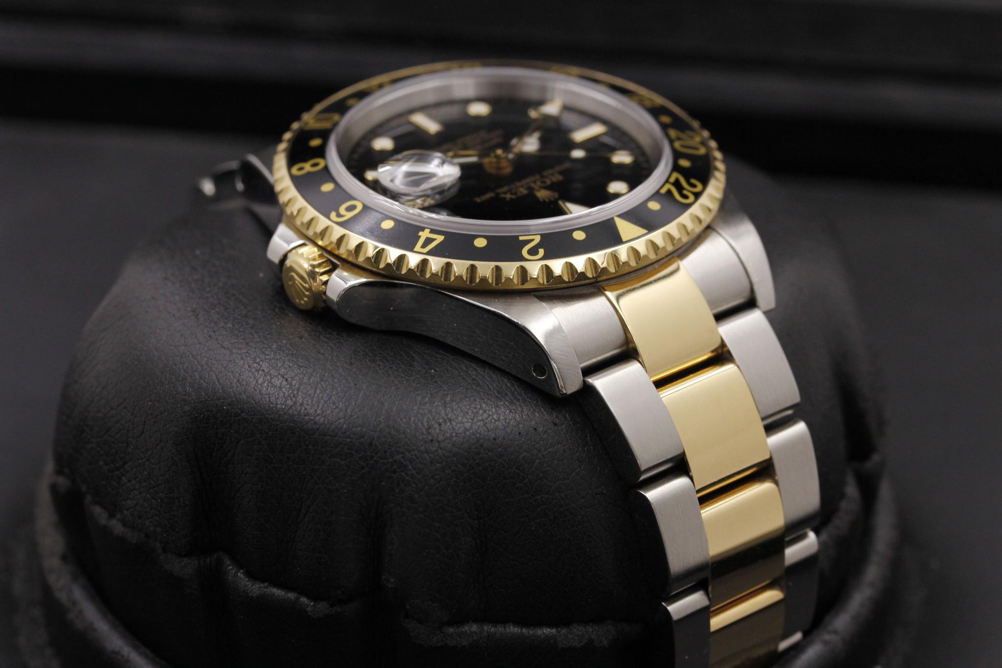 Watch Image 4