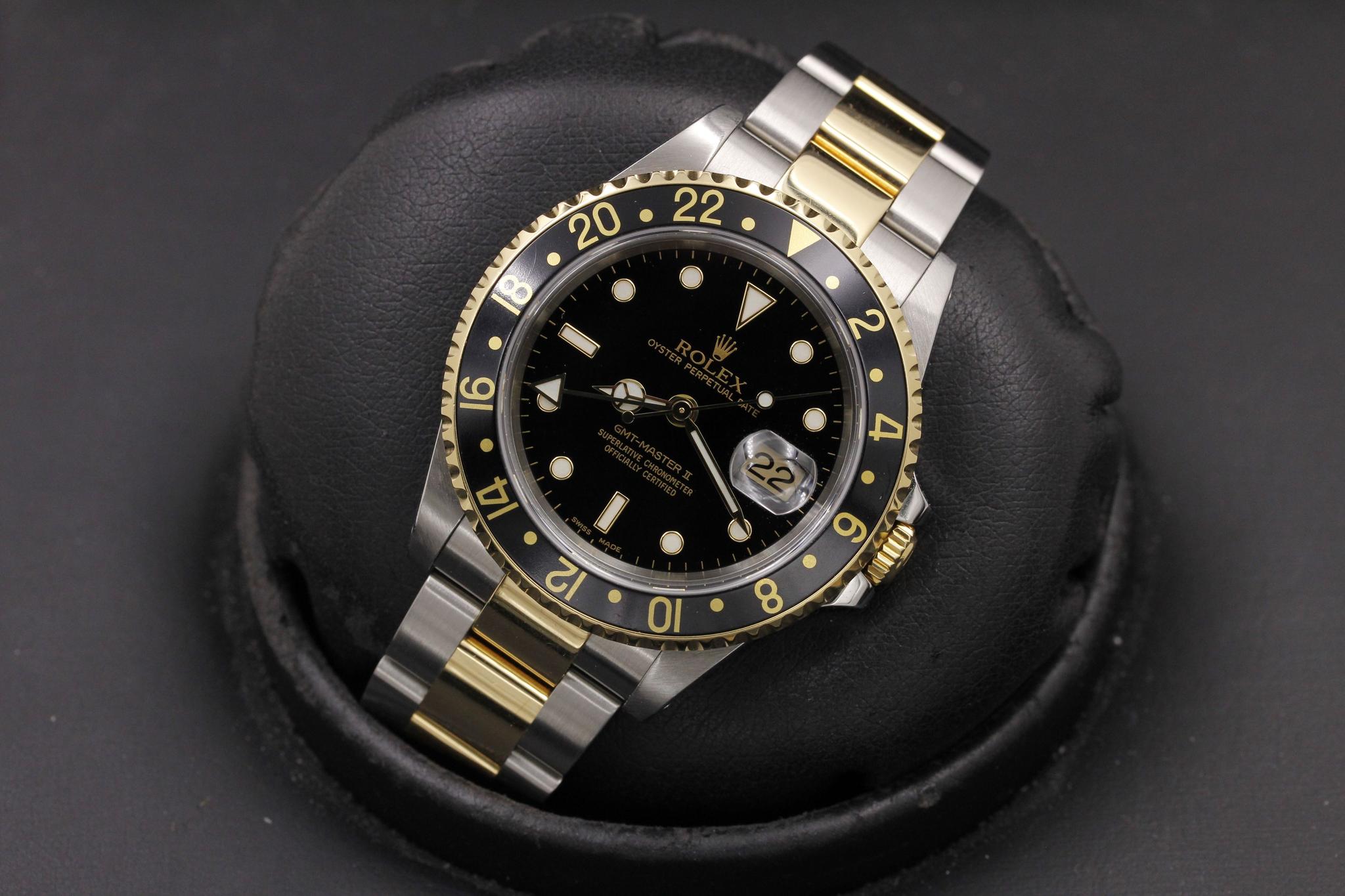 Watch Image 10