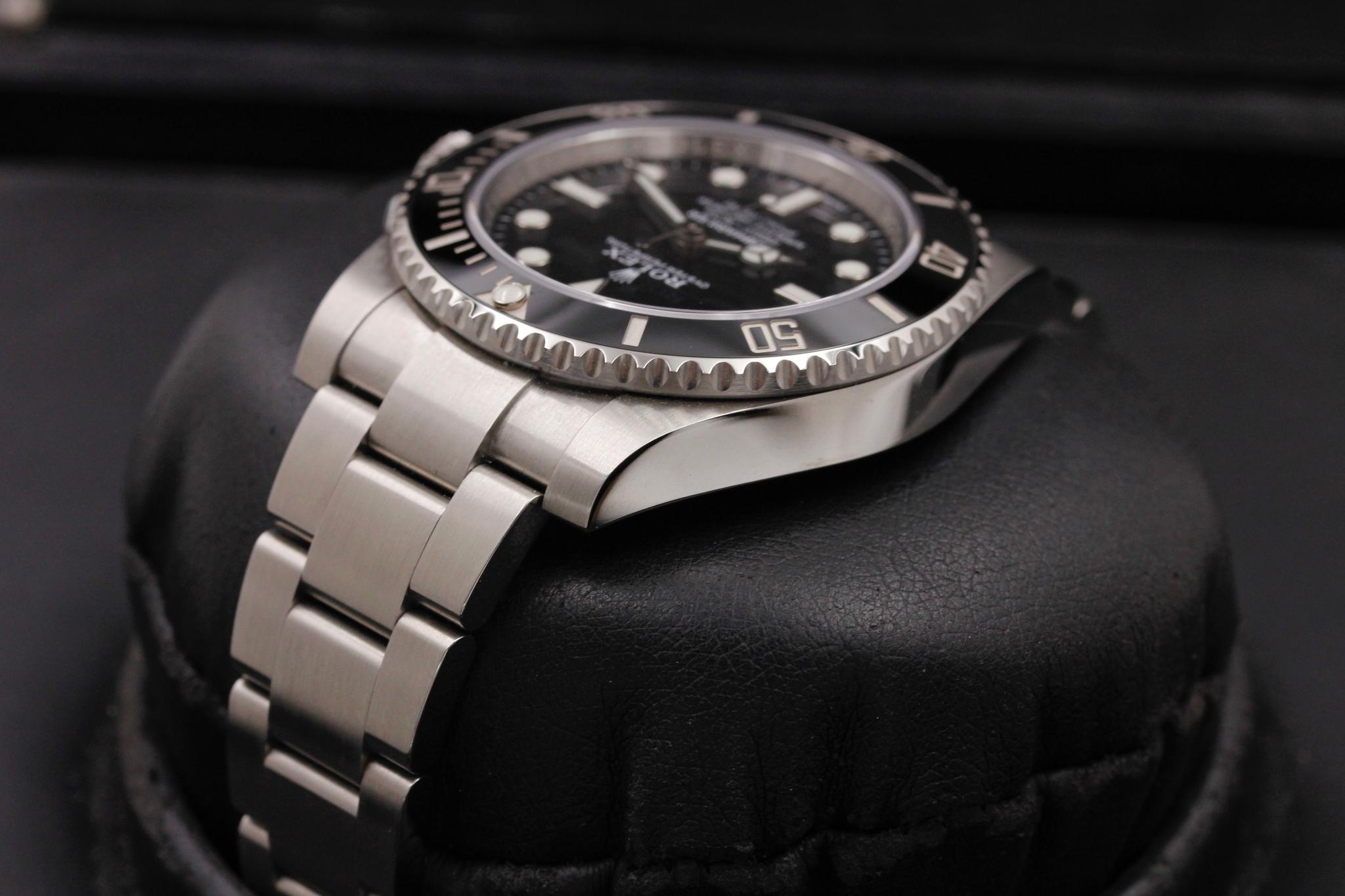 Watch Image 5
