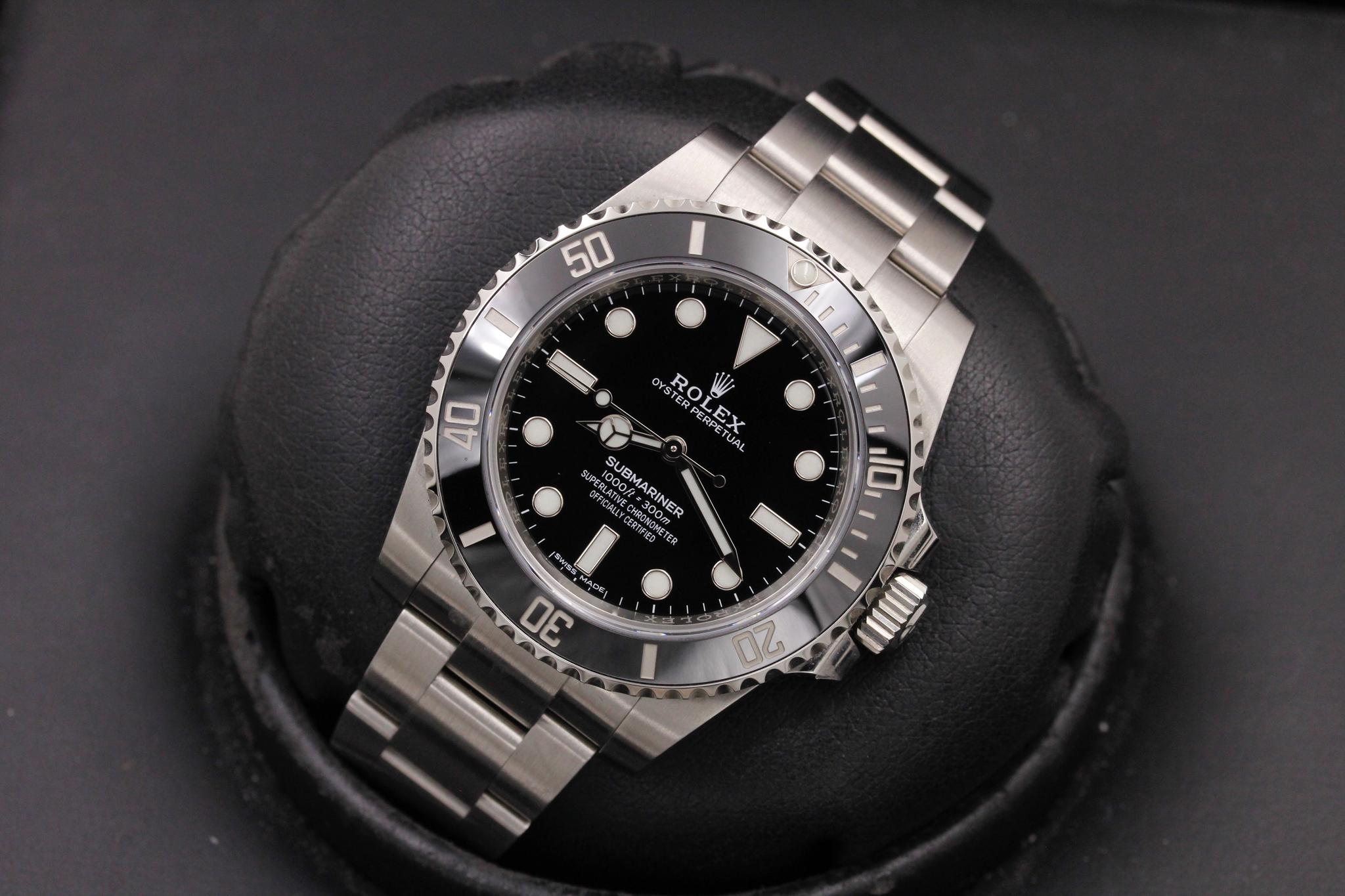 Watch Image 9