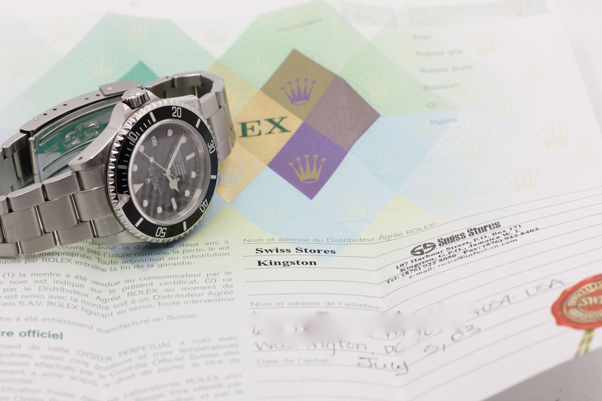 Watch Image 12