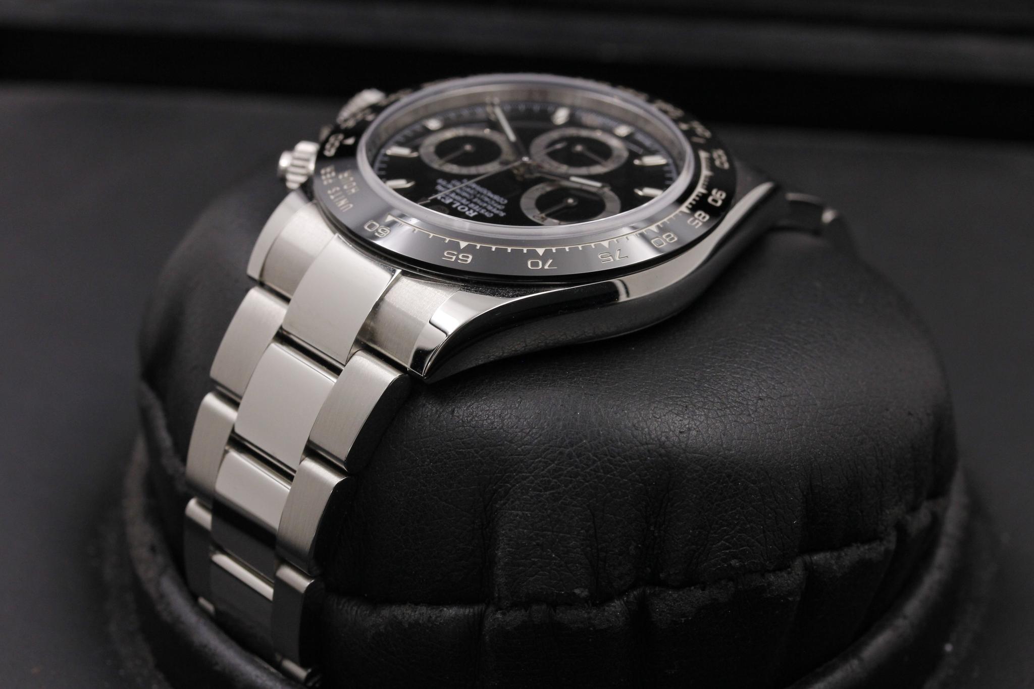 Watch Image 5