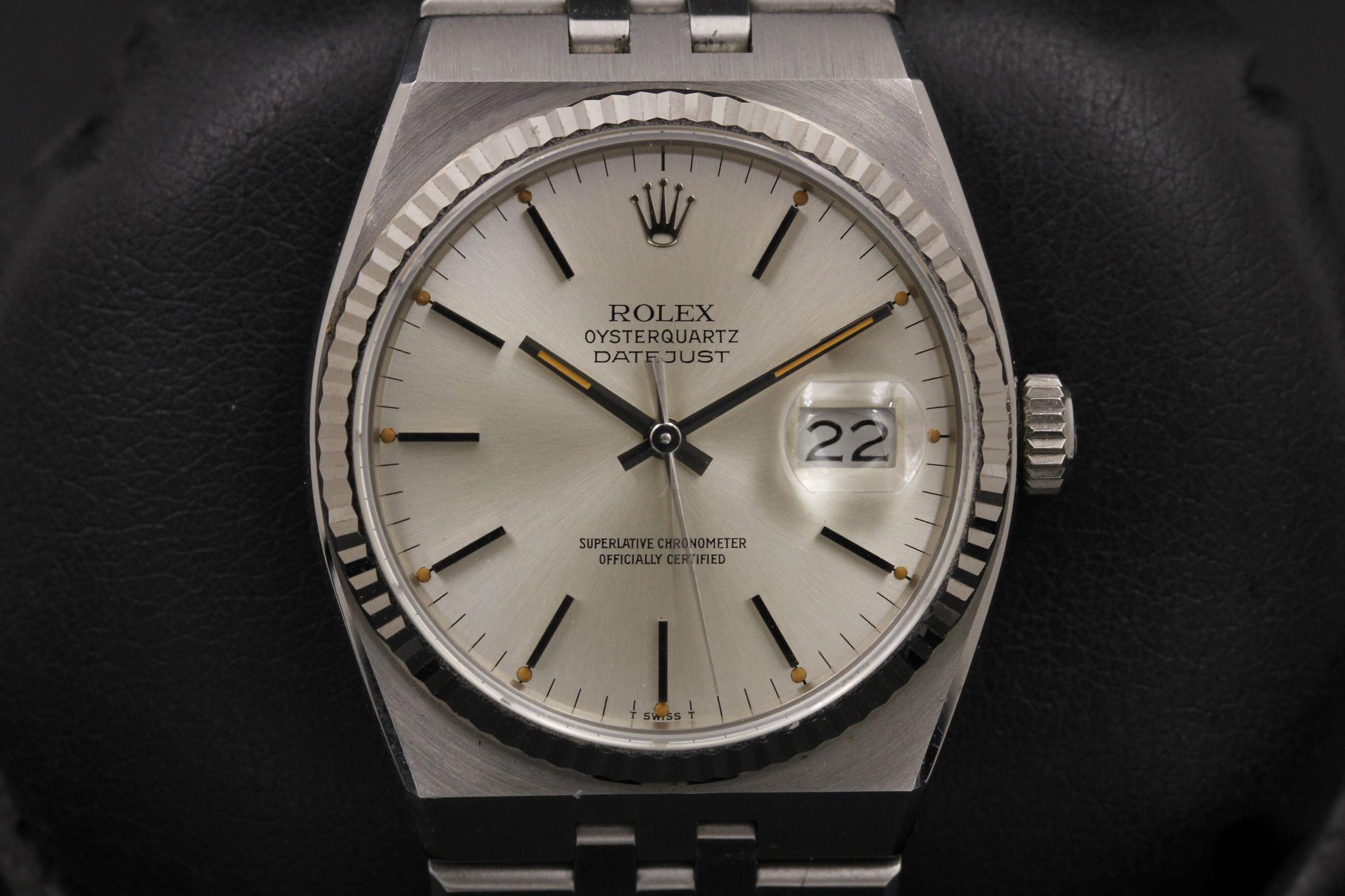 Watch Image 2