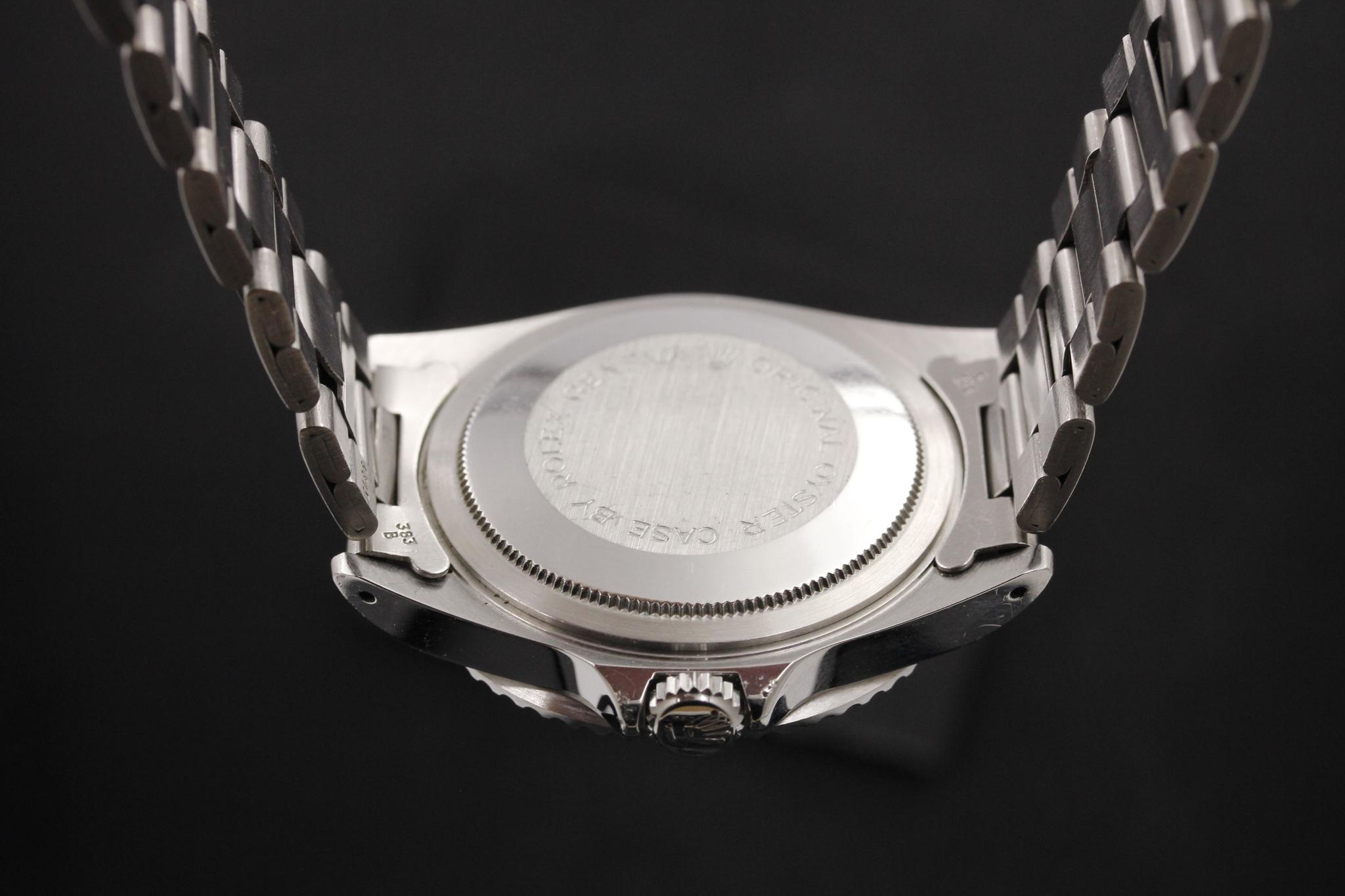 Watch Image 7