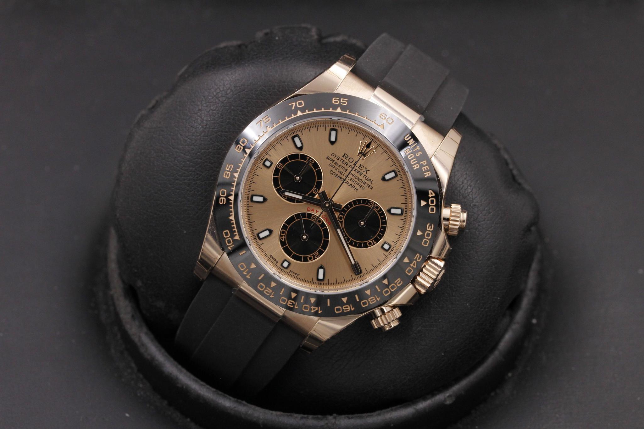 Watch Image 9