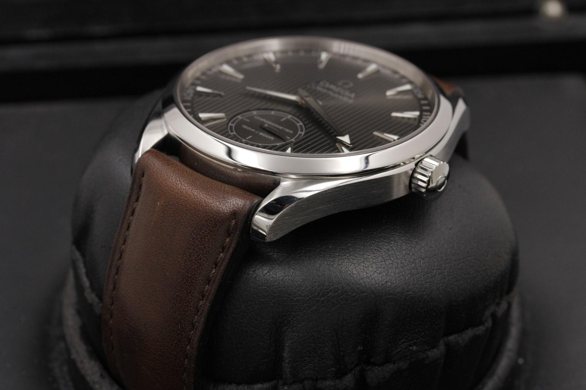 Watch Image 2