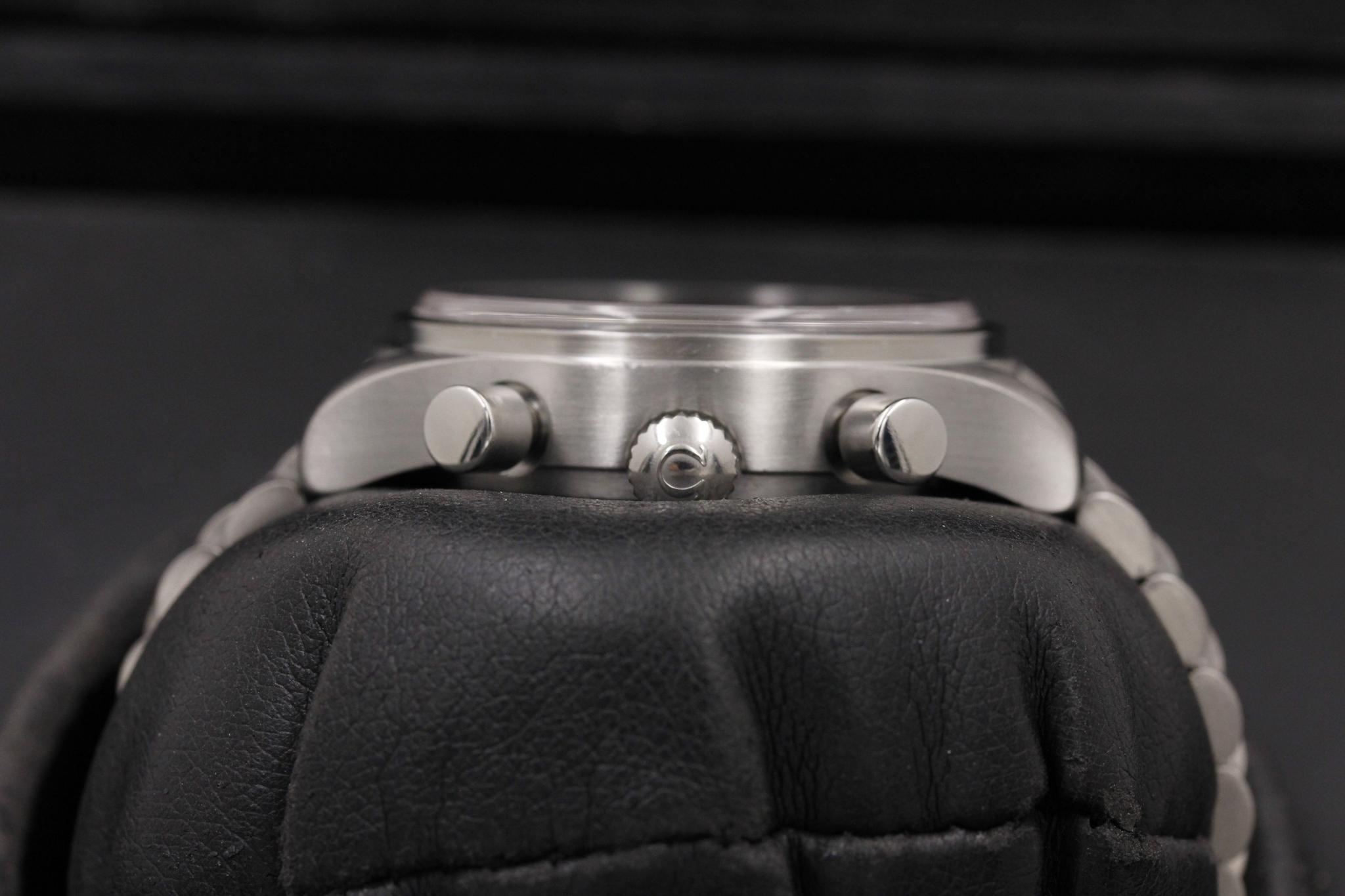 Watch Image 3