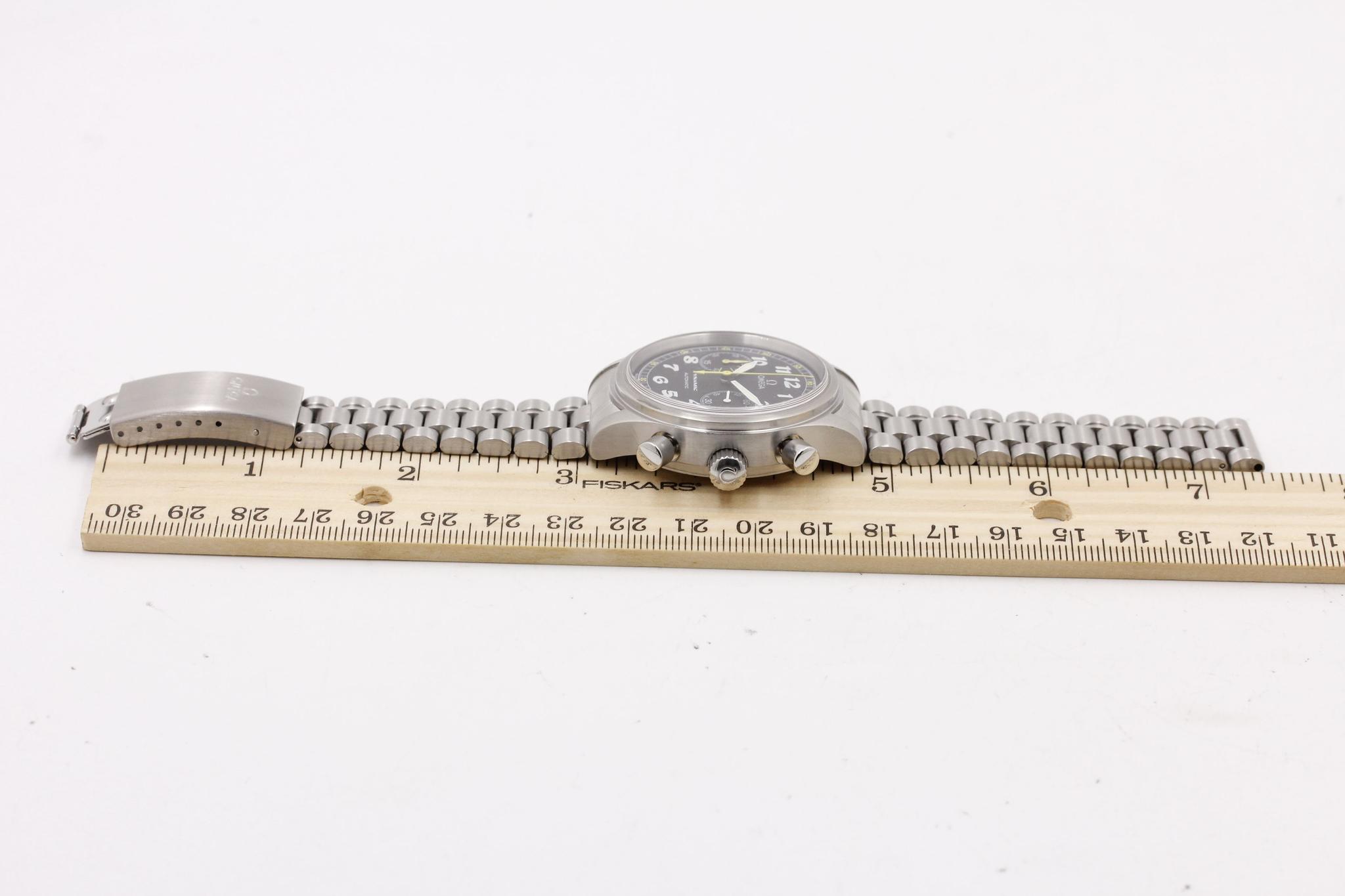 Watch Image 11
