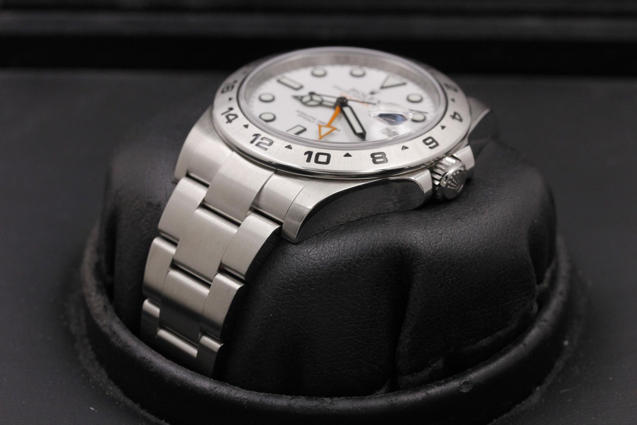 Watch Image 2