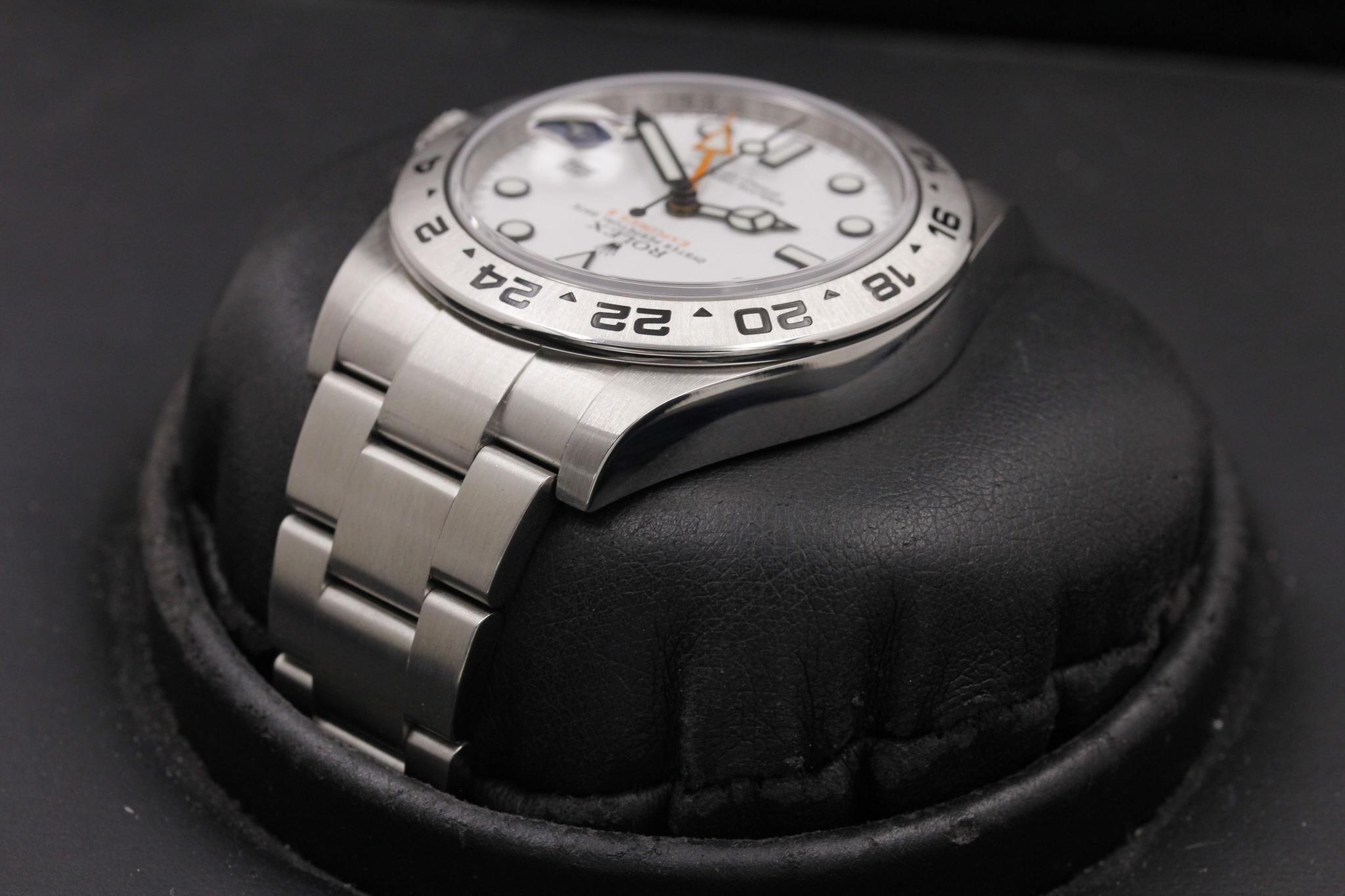 Watch Image 5