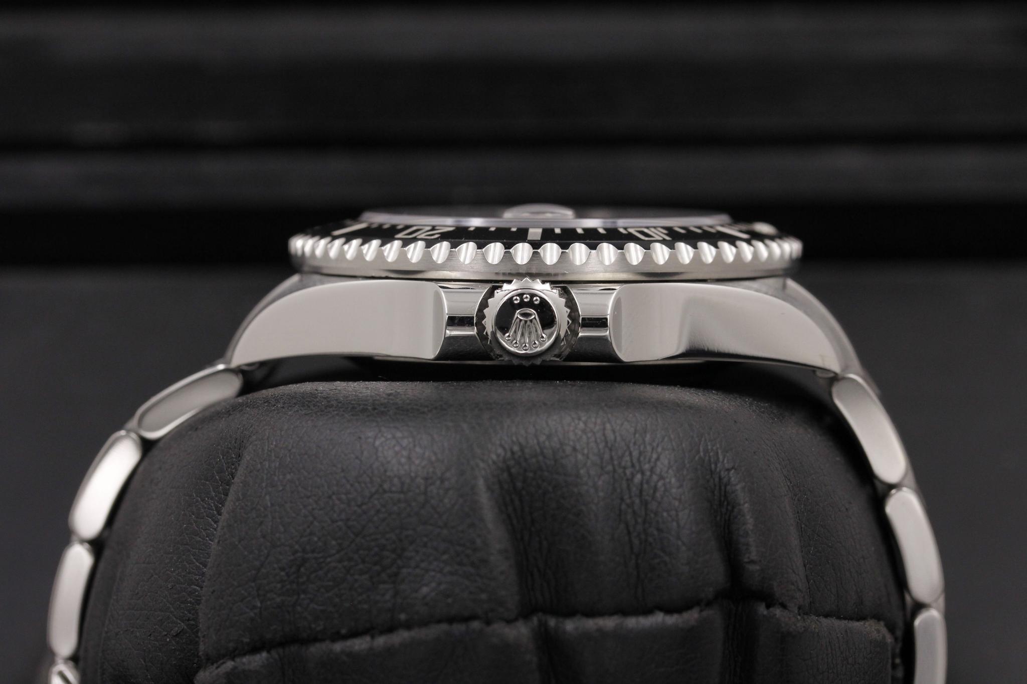 Watch Image 3