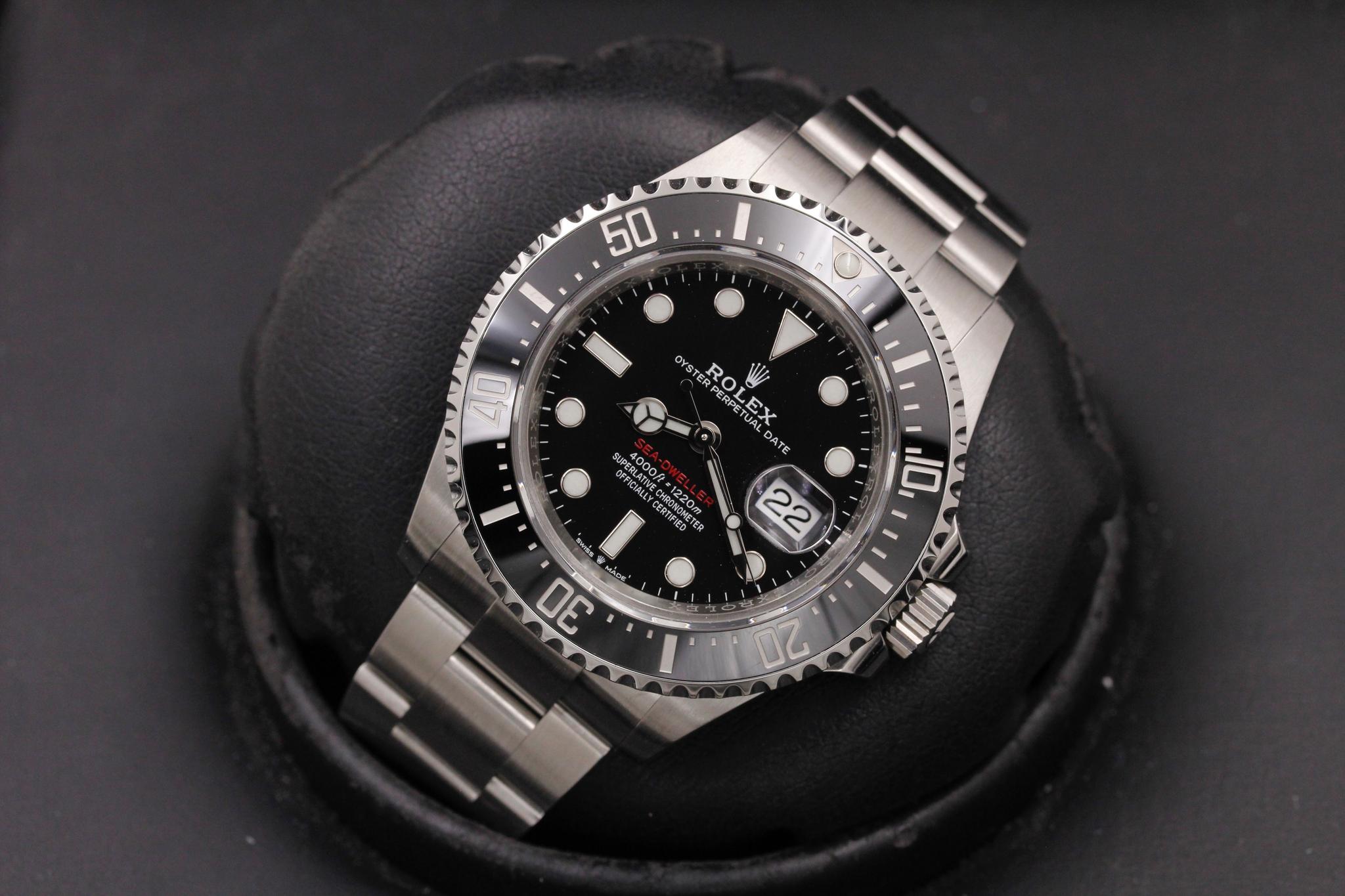 Watch Image 9