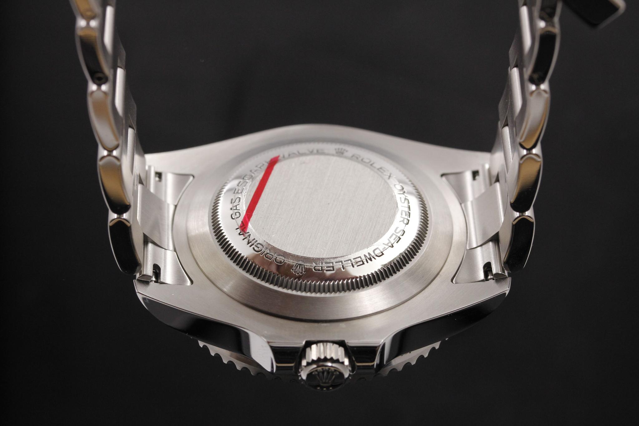 Watch Image 7