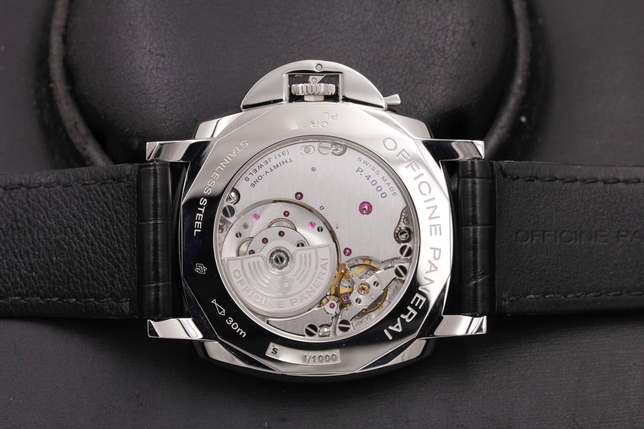 Watch Image 7