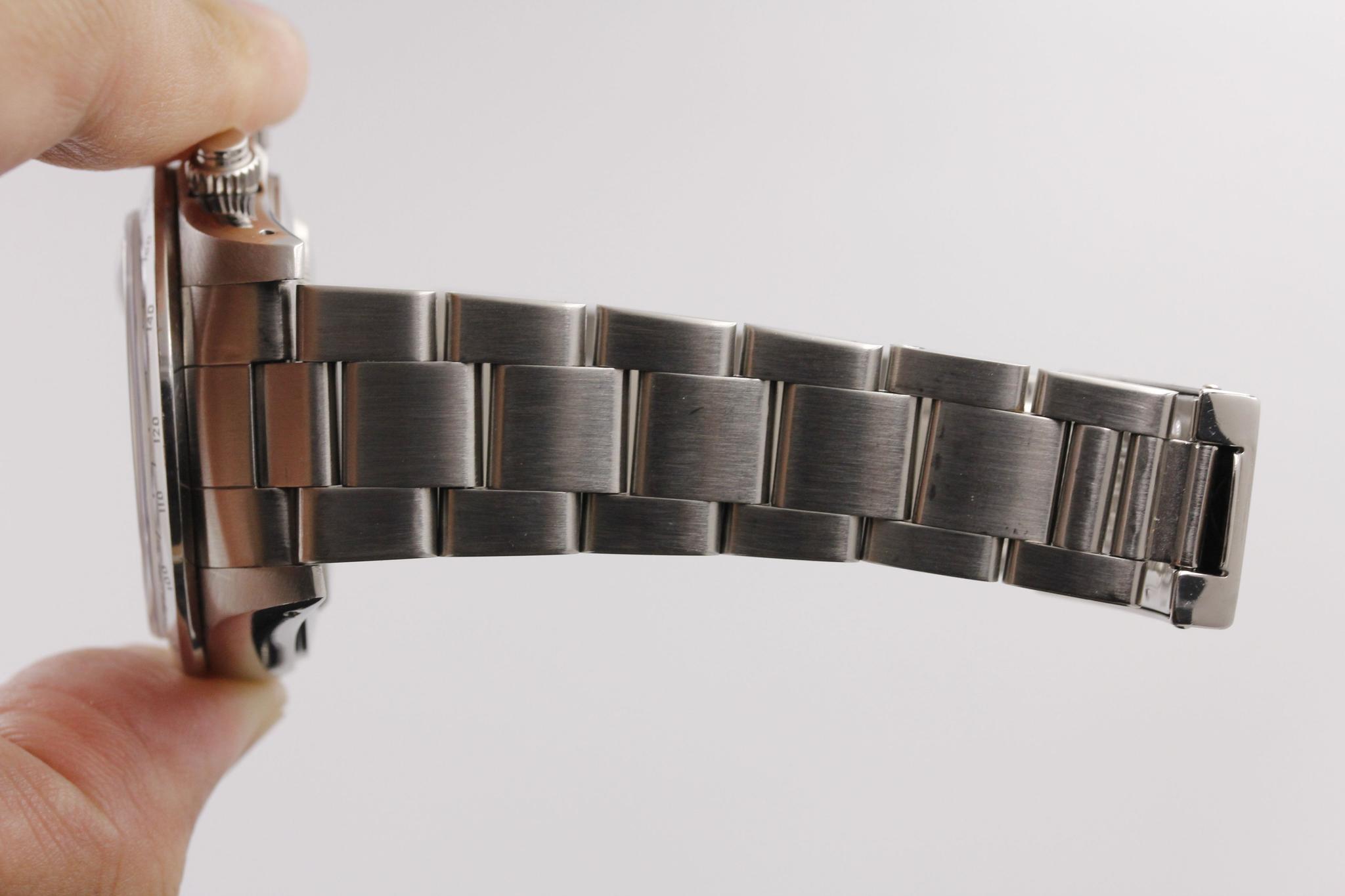 Watch Image 9