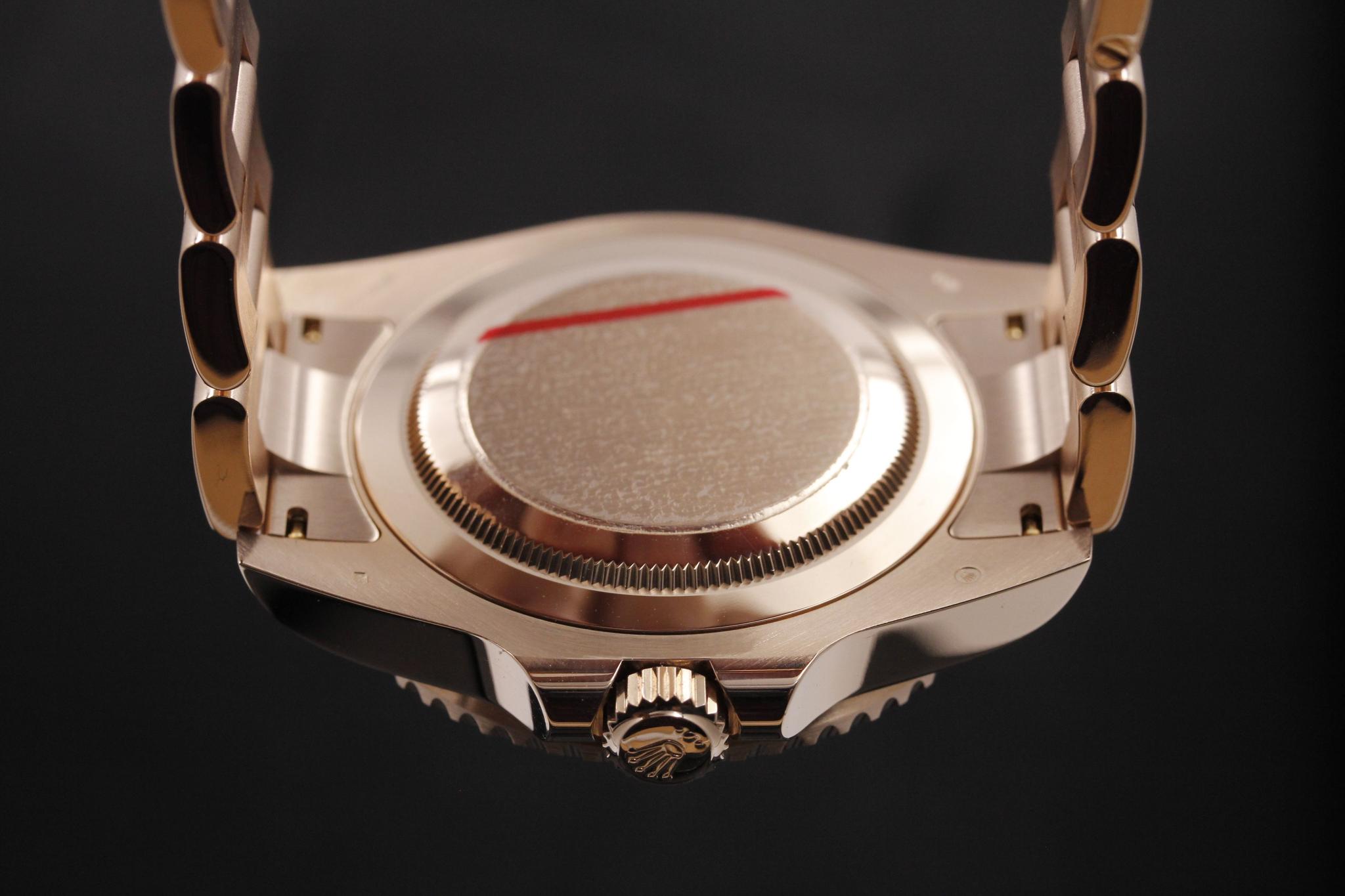 Watch Image 7