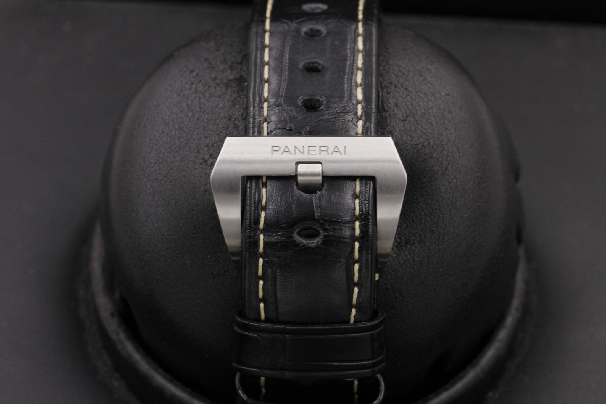Watch Image 7