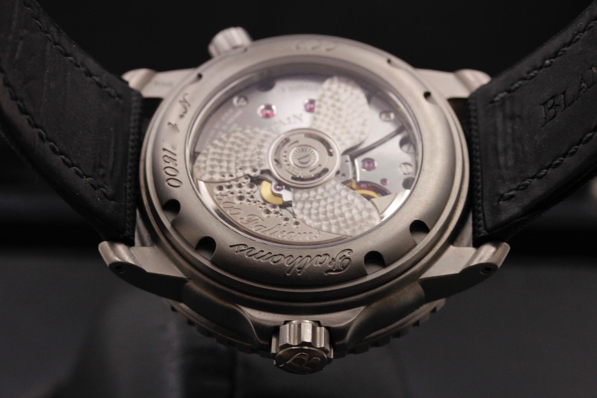 Watch Image 8