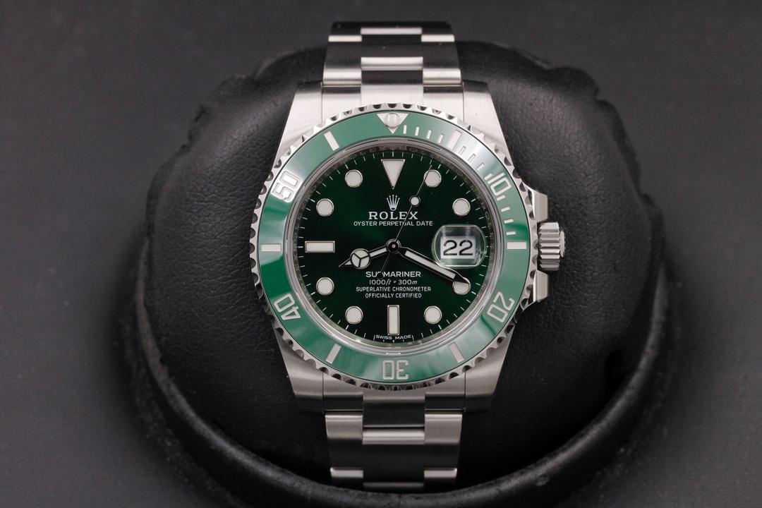 Rolex Submariner "Hulk" 116610lv