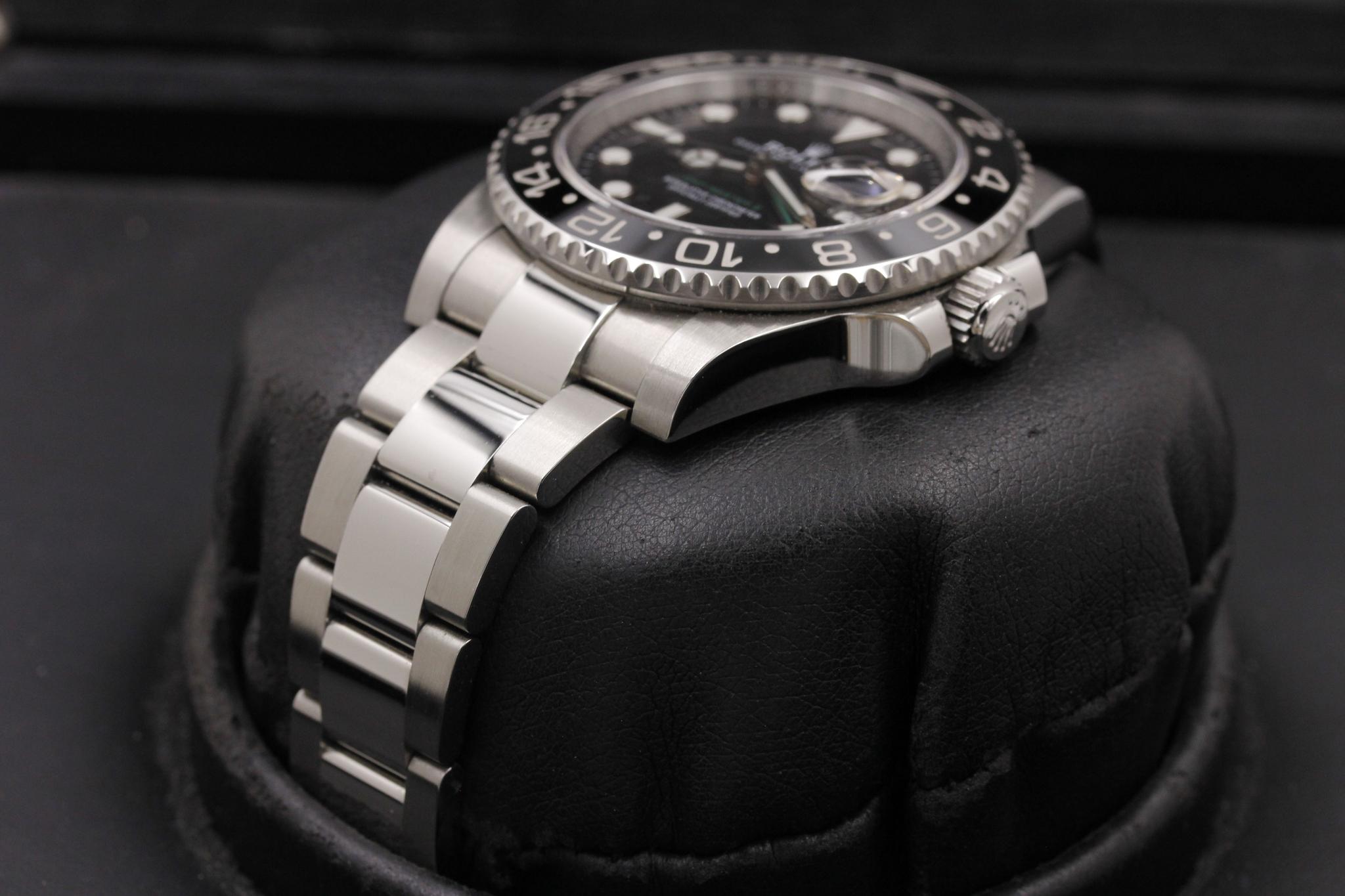 Watch Image 2