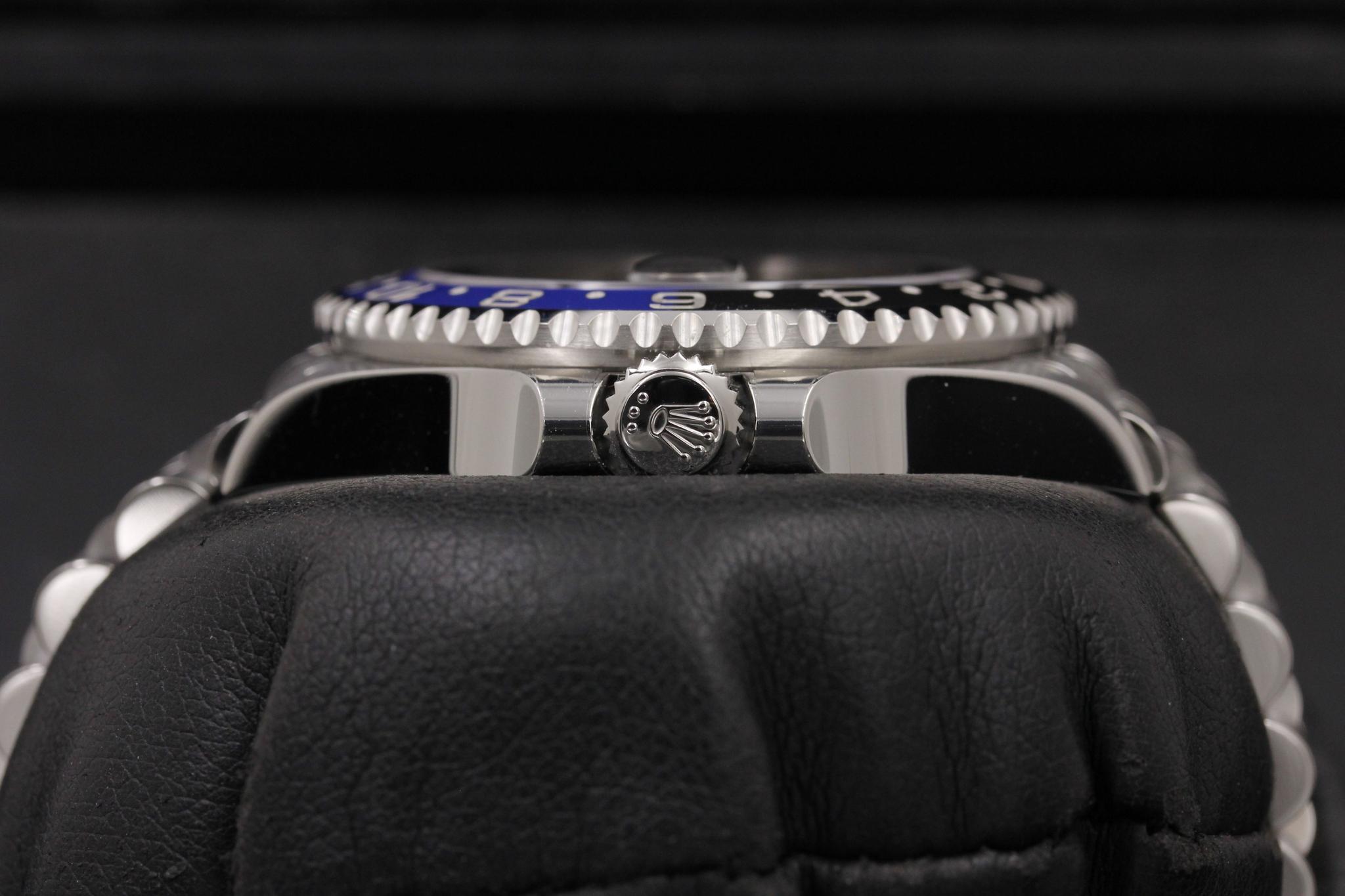 Watch Image 3