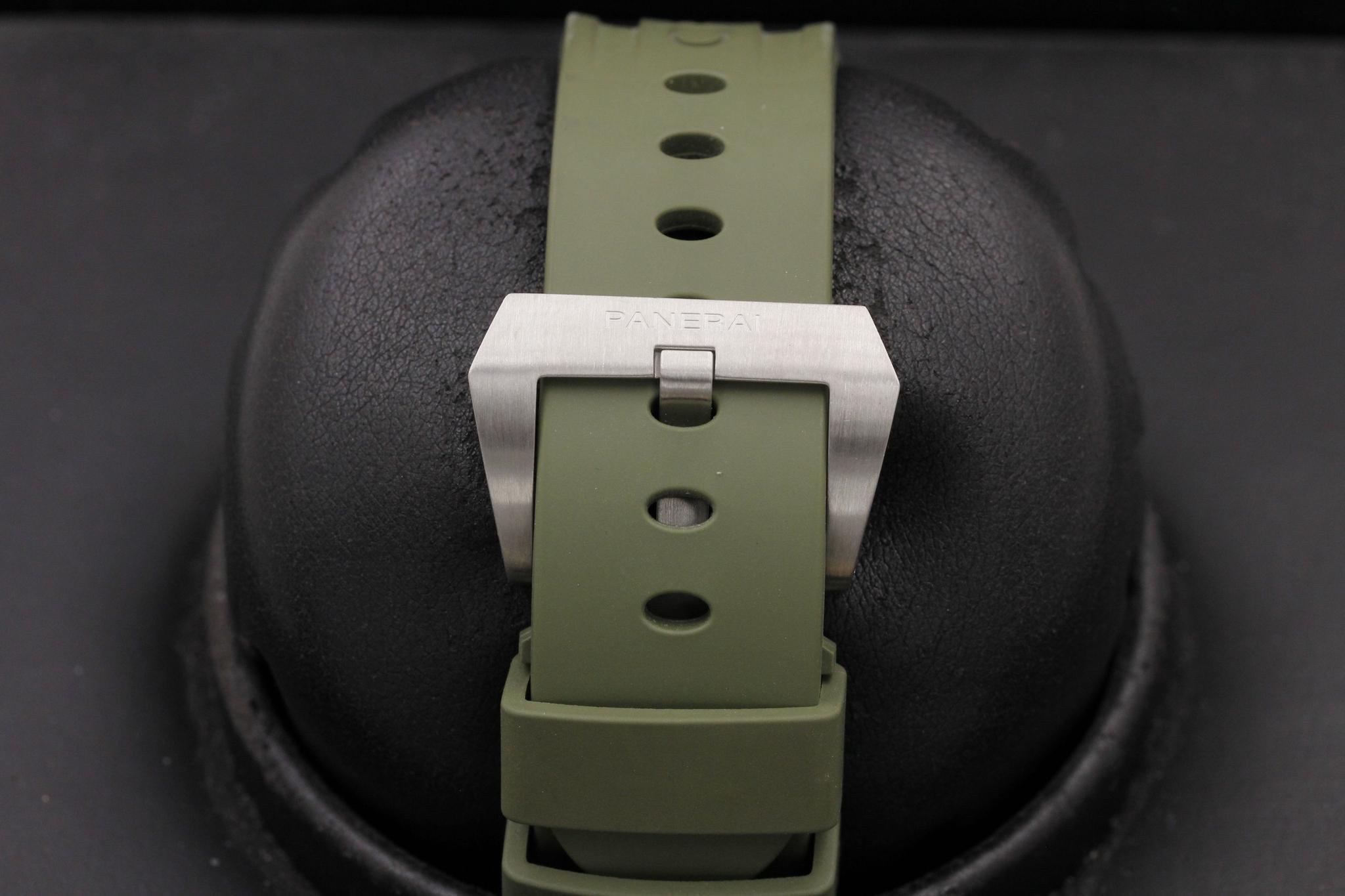 Watch Image 8