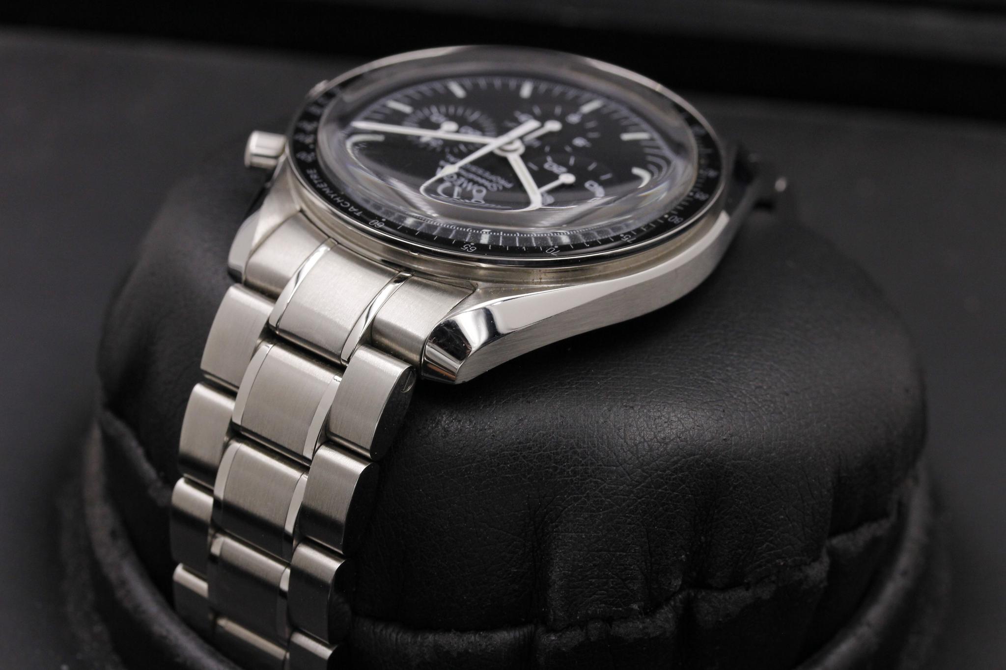 Watch Image 5
