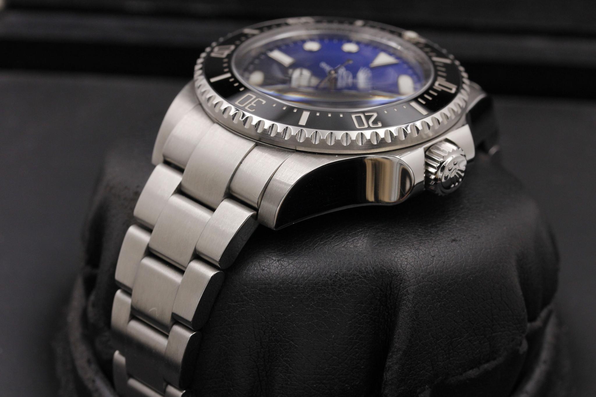 Watch Image 2