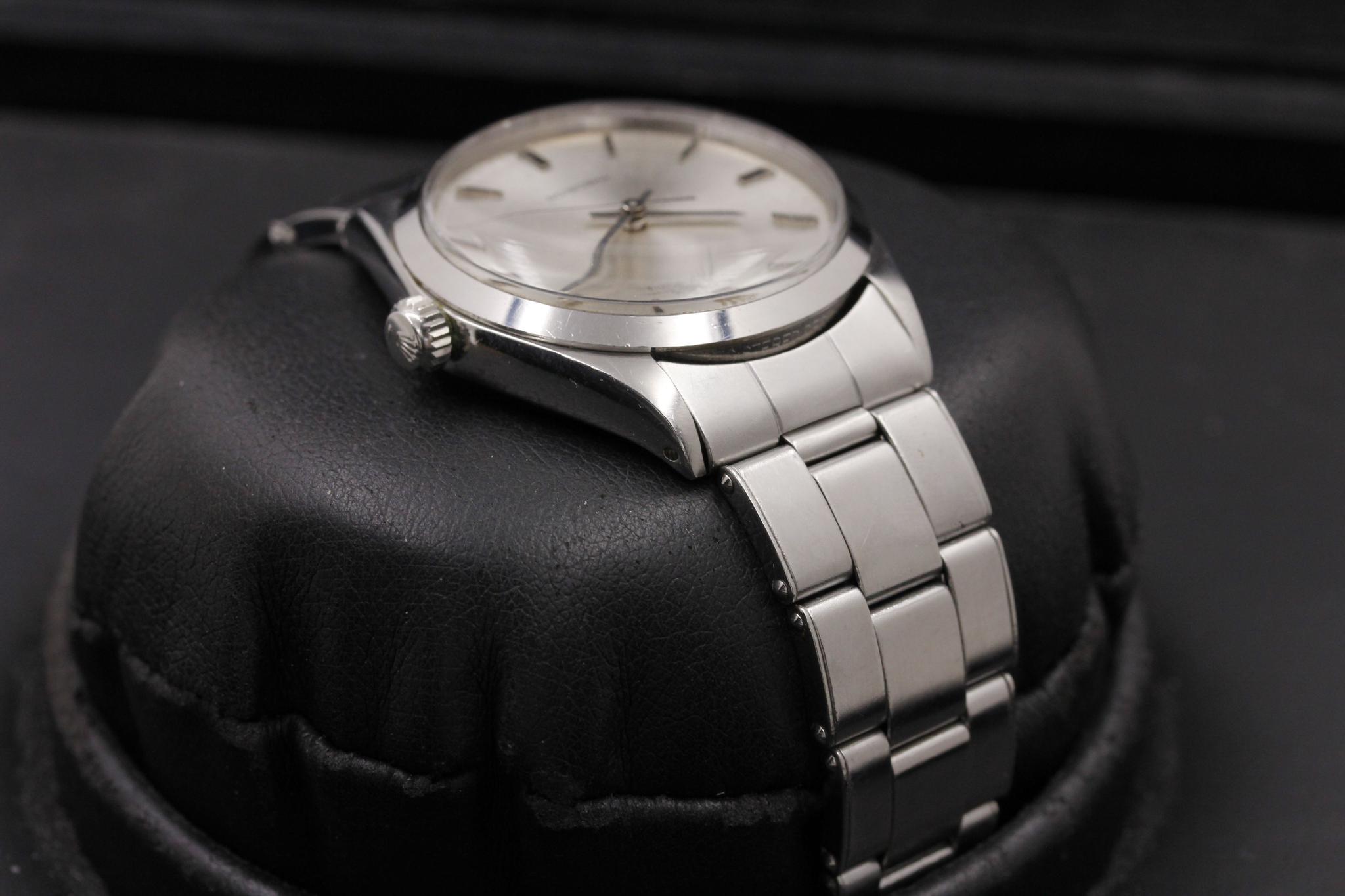 Watch Image 5