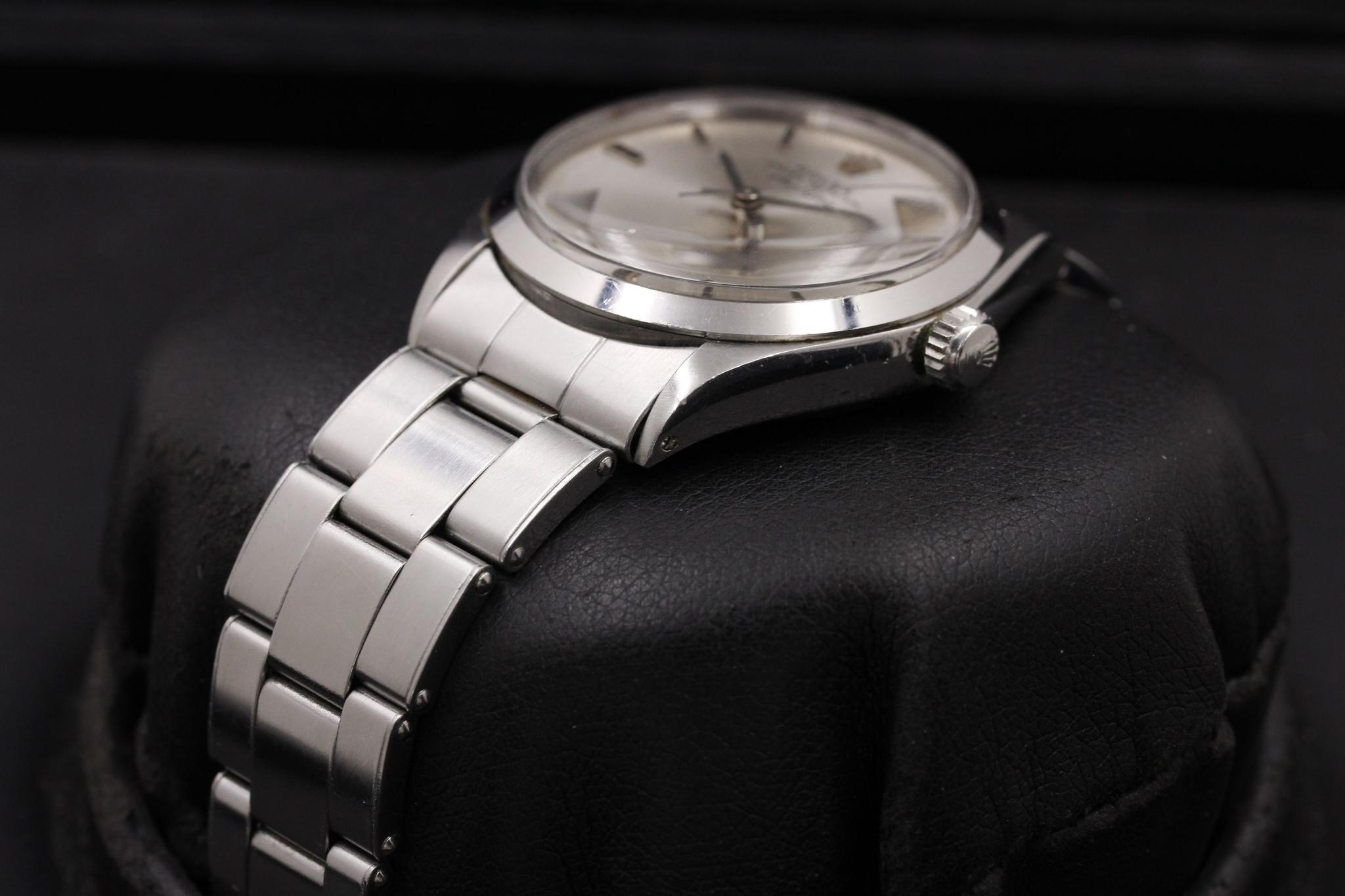 Watch Image 3