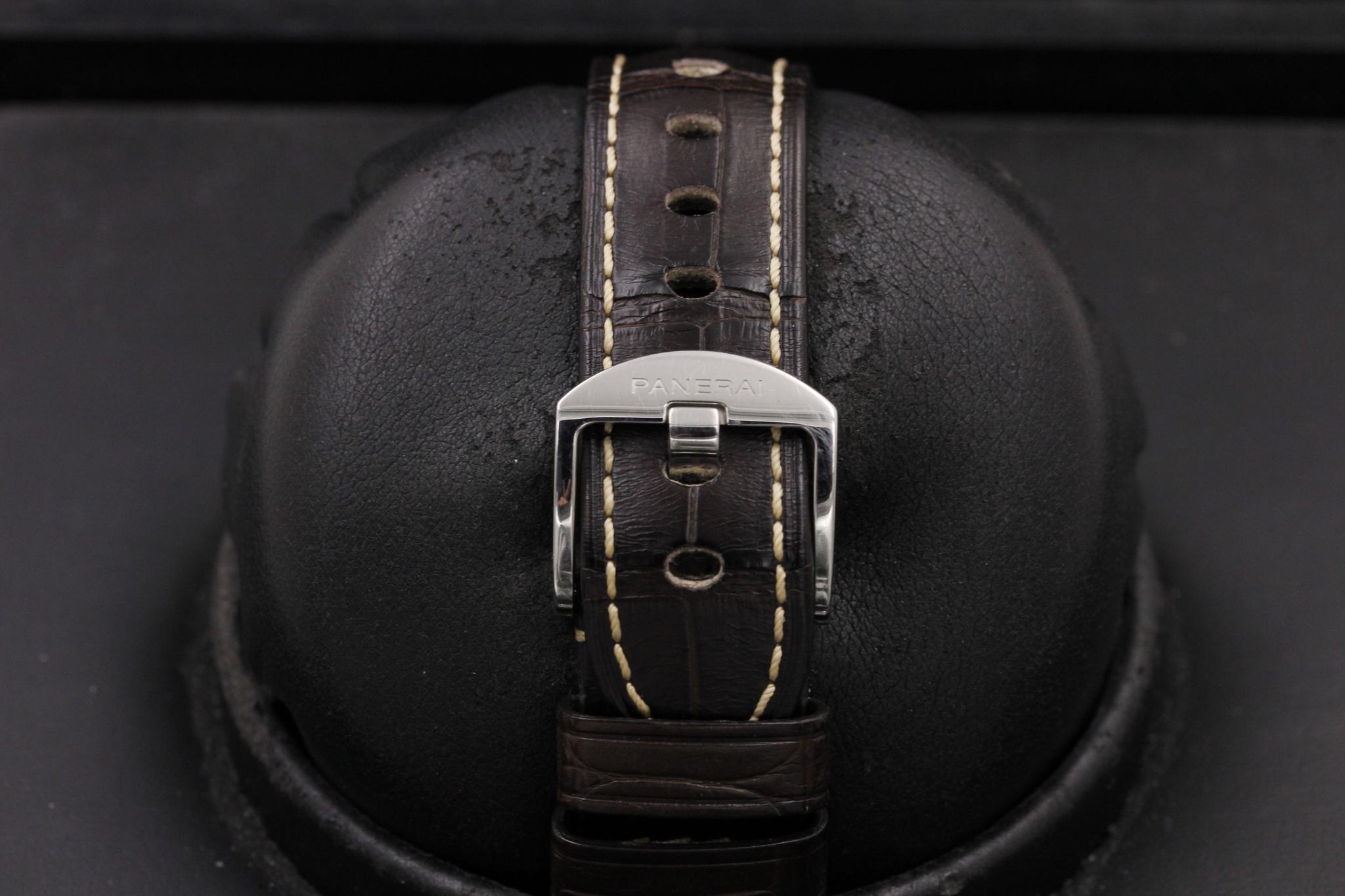 Watch Image 8