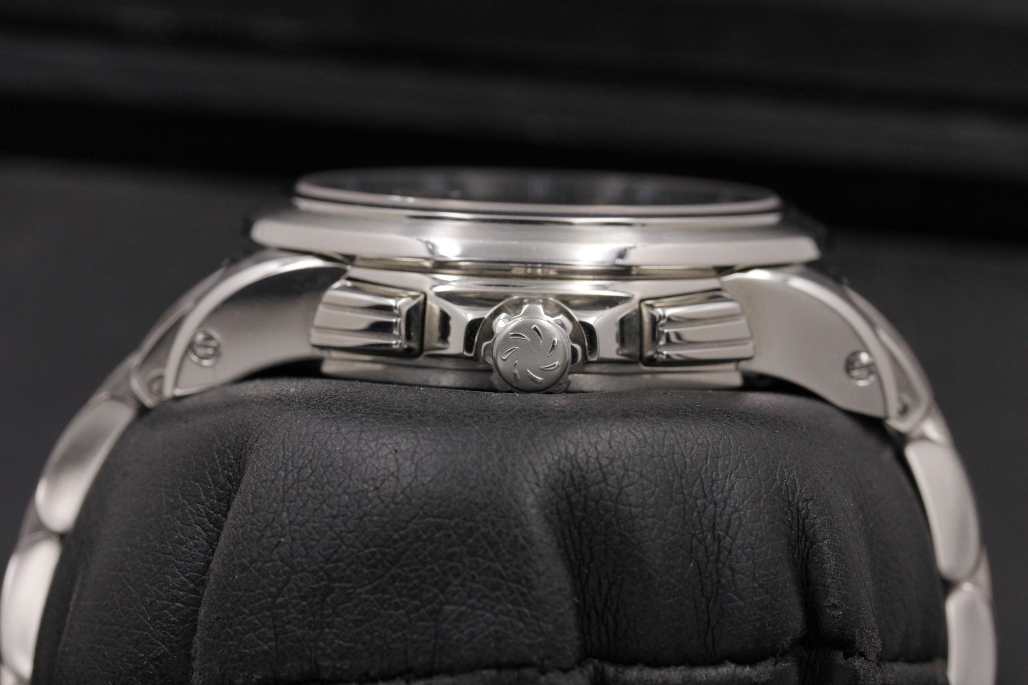 Watch Image 3