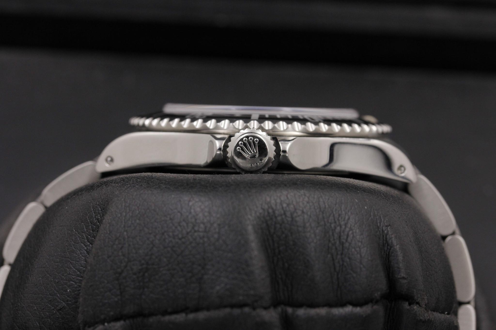 Watch Image 3