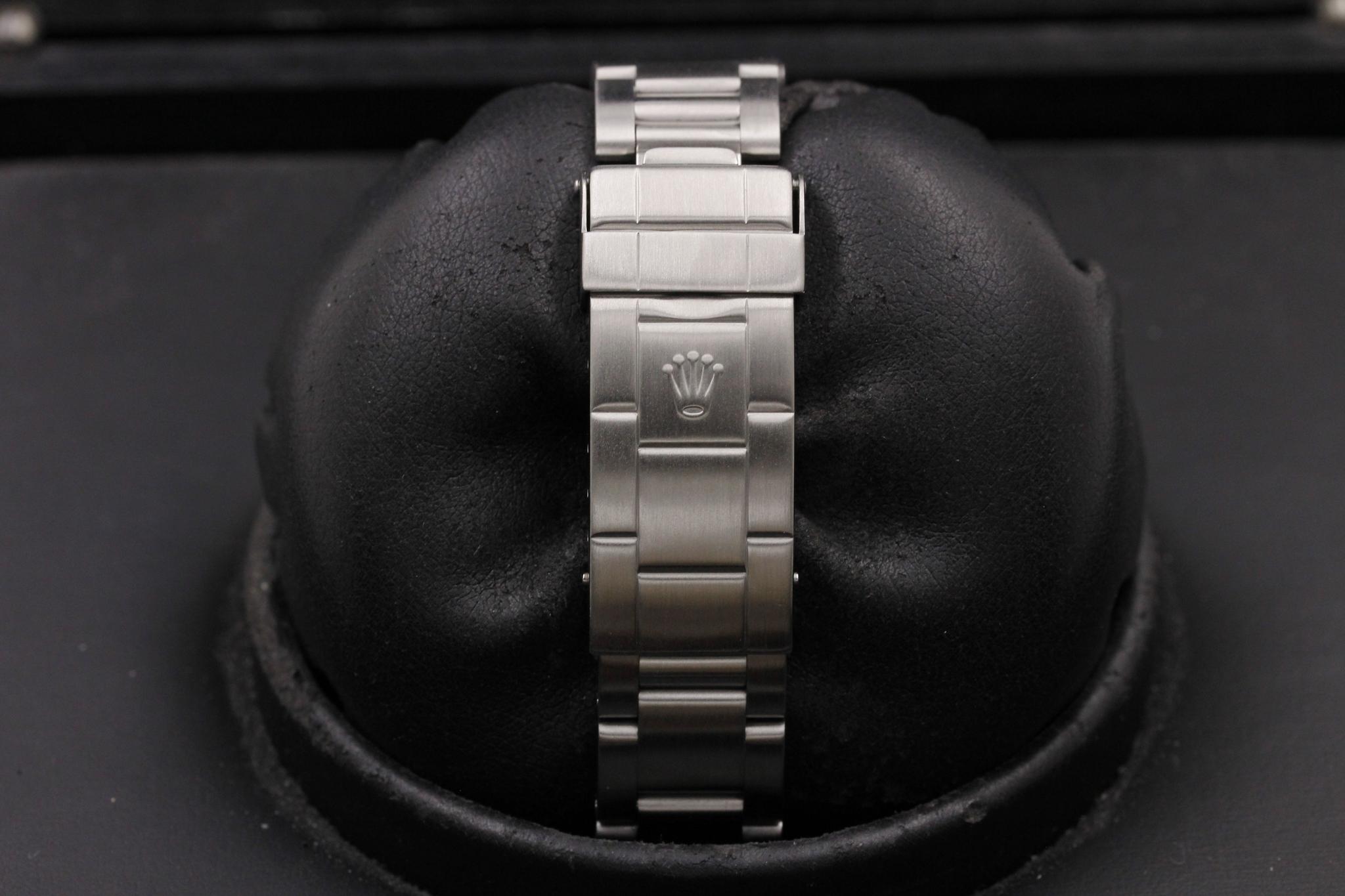Watch Image 8