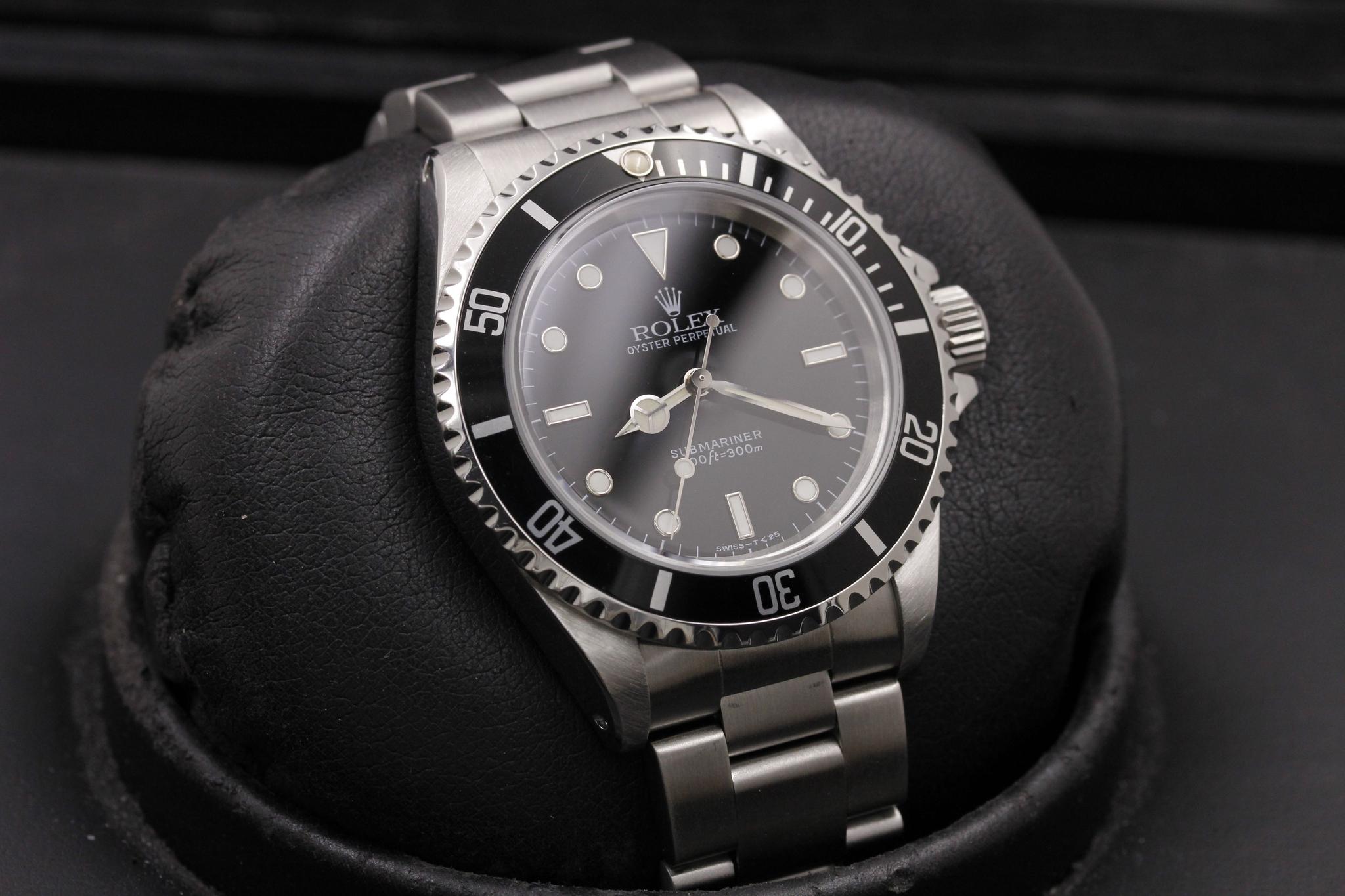 Watch Image 11