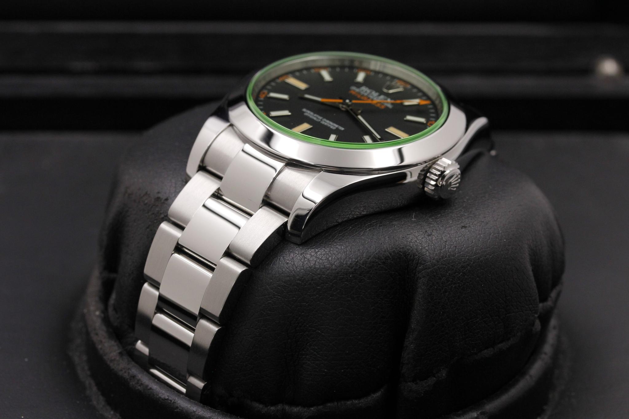 Watch Image 2