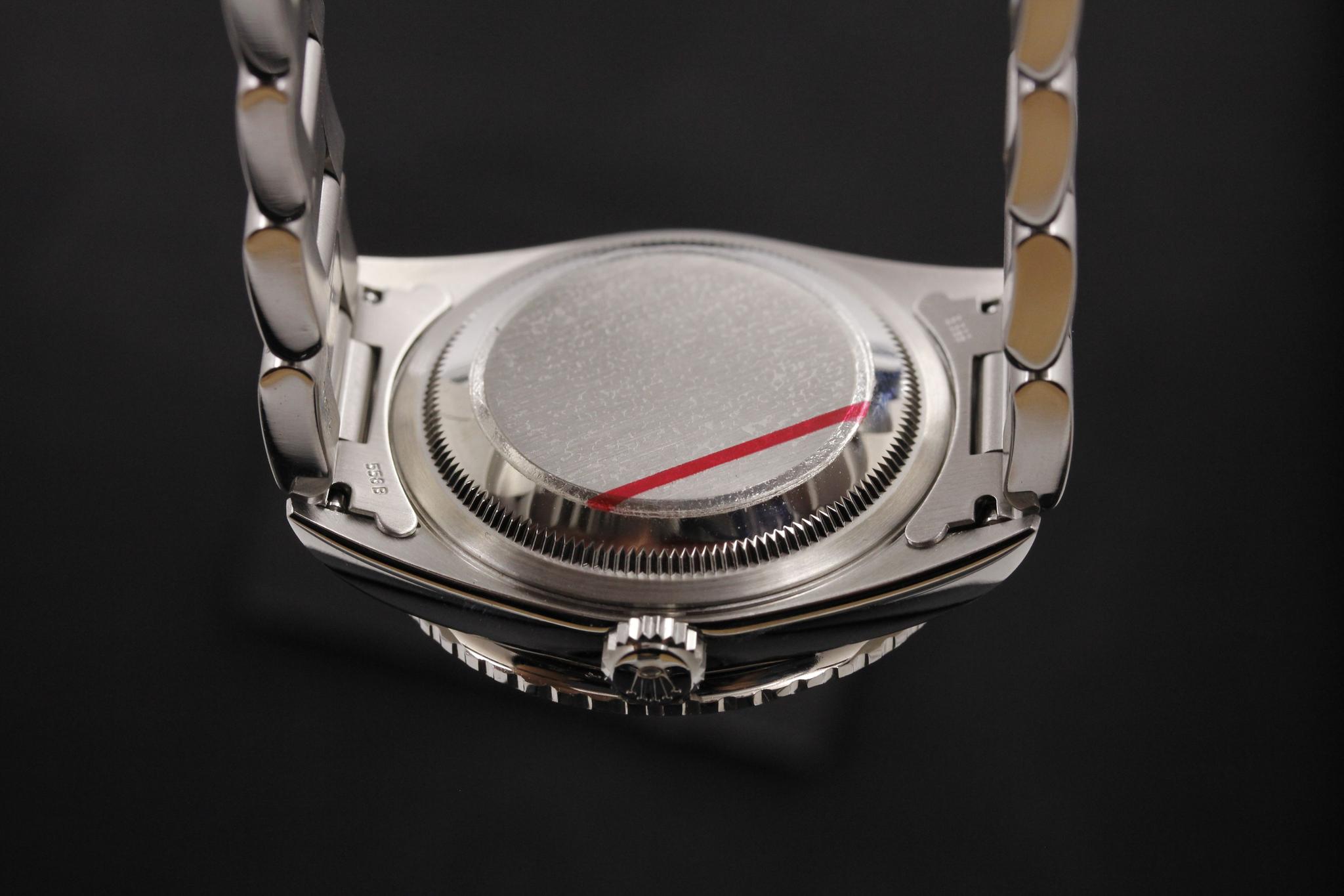 Watch Image 7