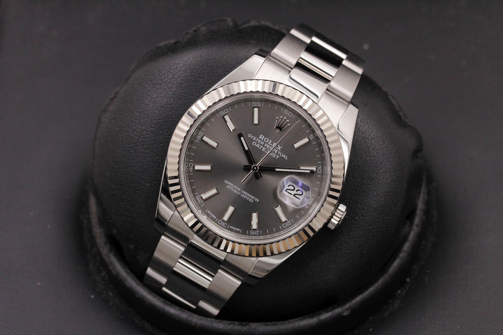 Watch Image 8
