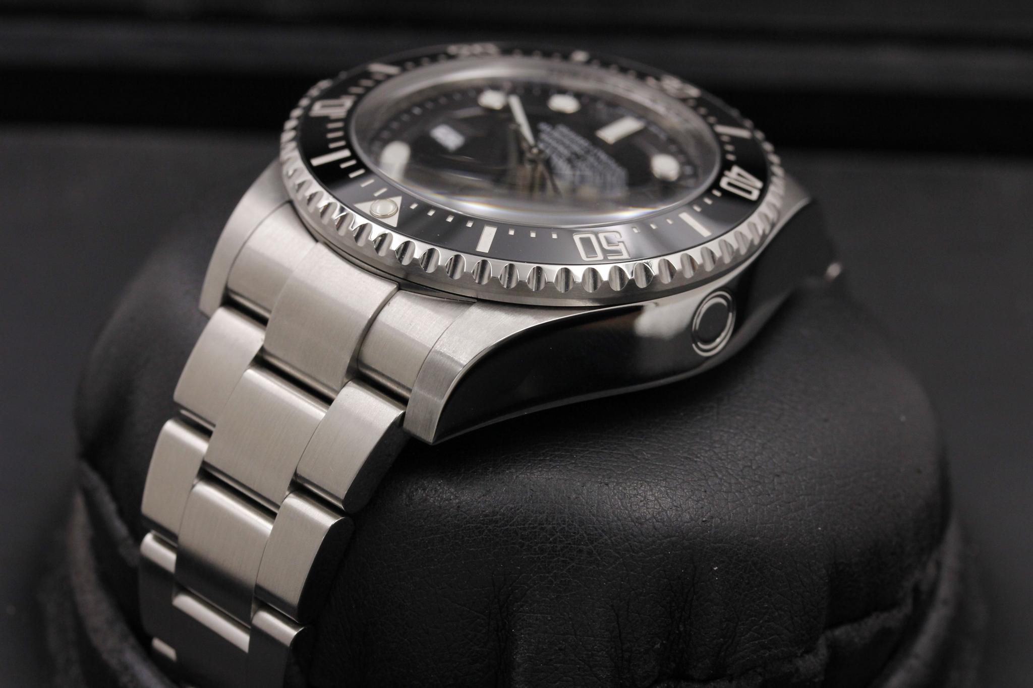 Watch Image 5