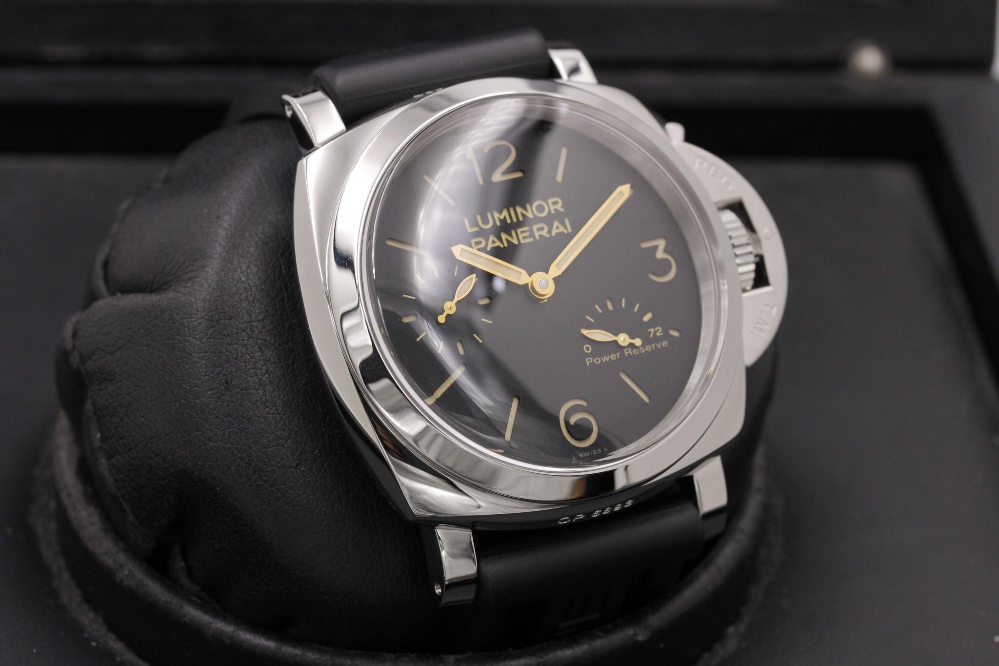 Watch Image 10