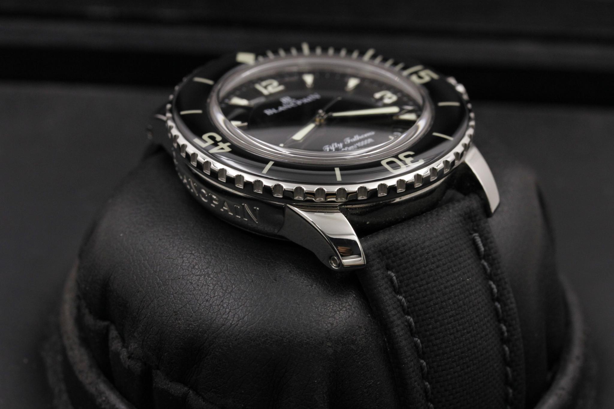 Watch Image 6