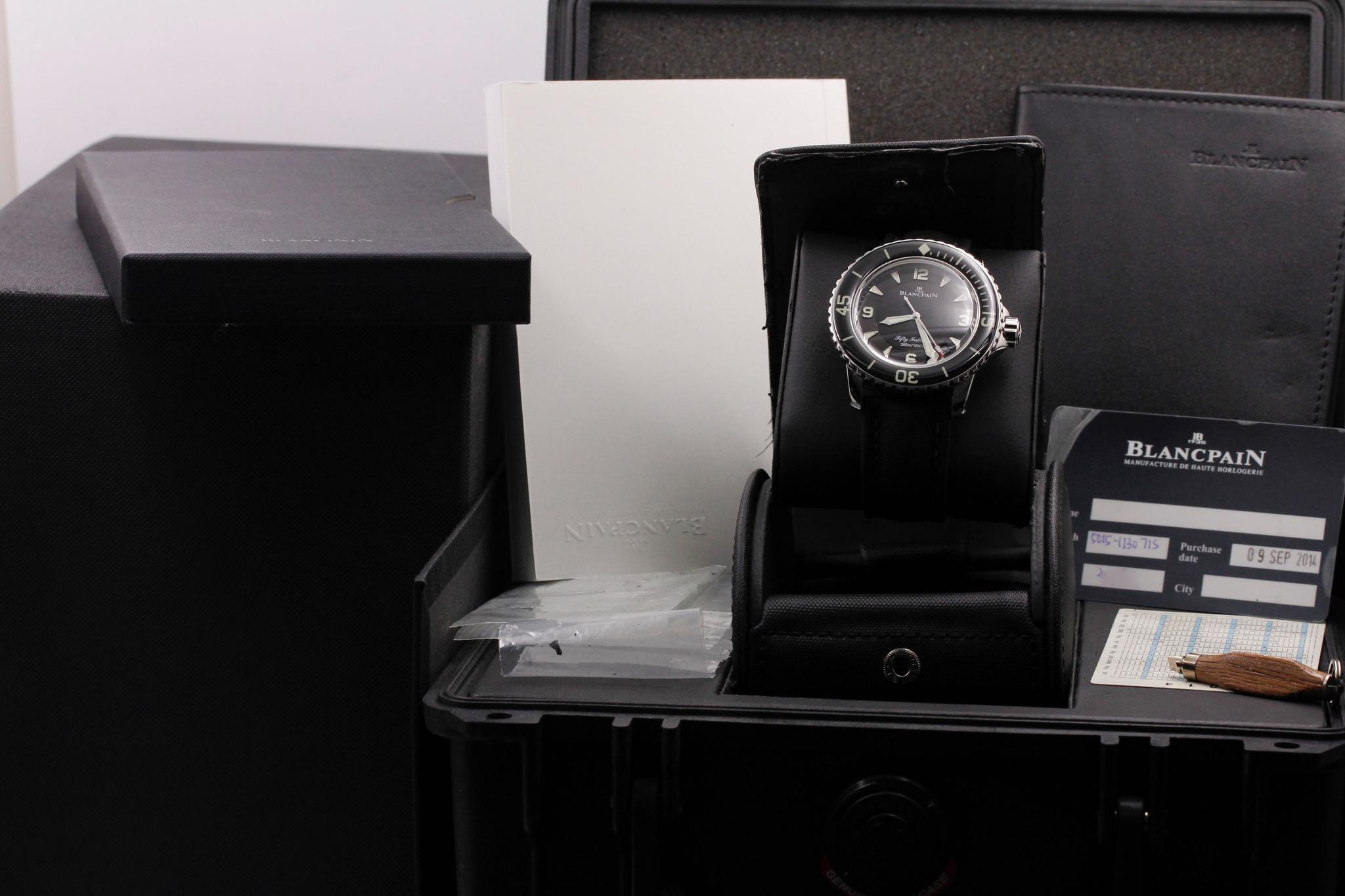 Watch Image 11