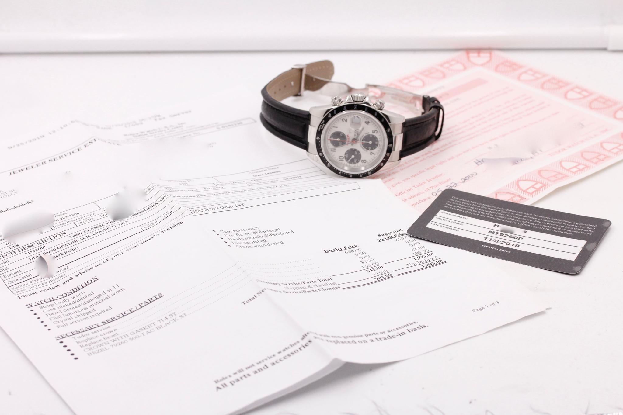 Watch Image 11