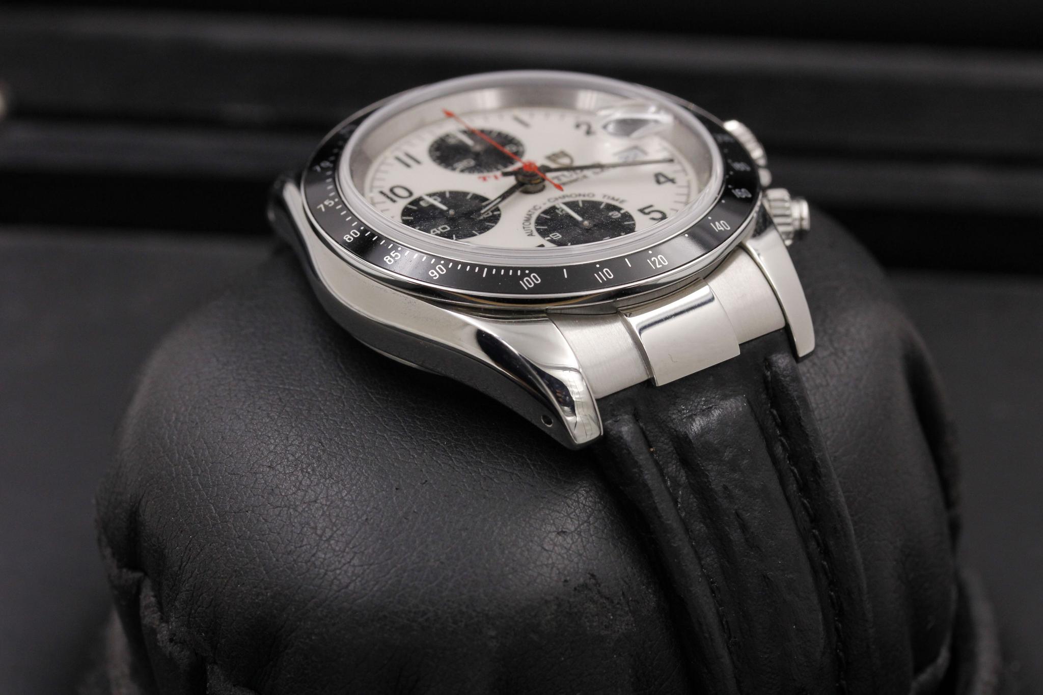 Watch Image 6