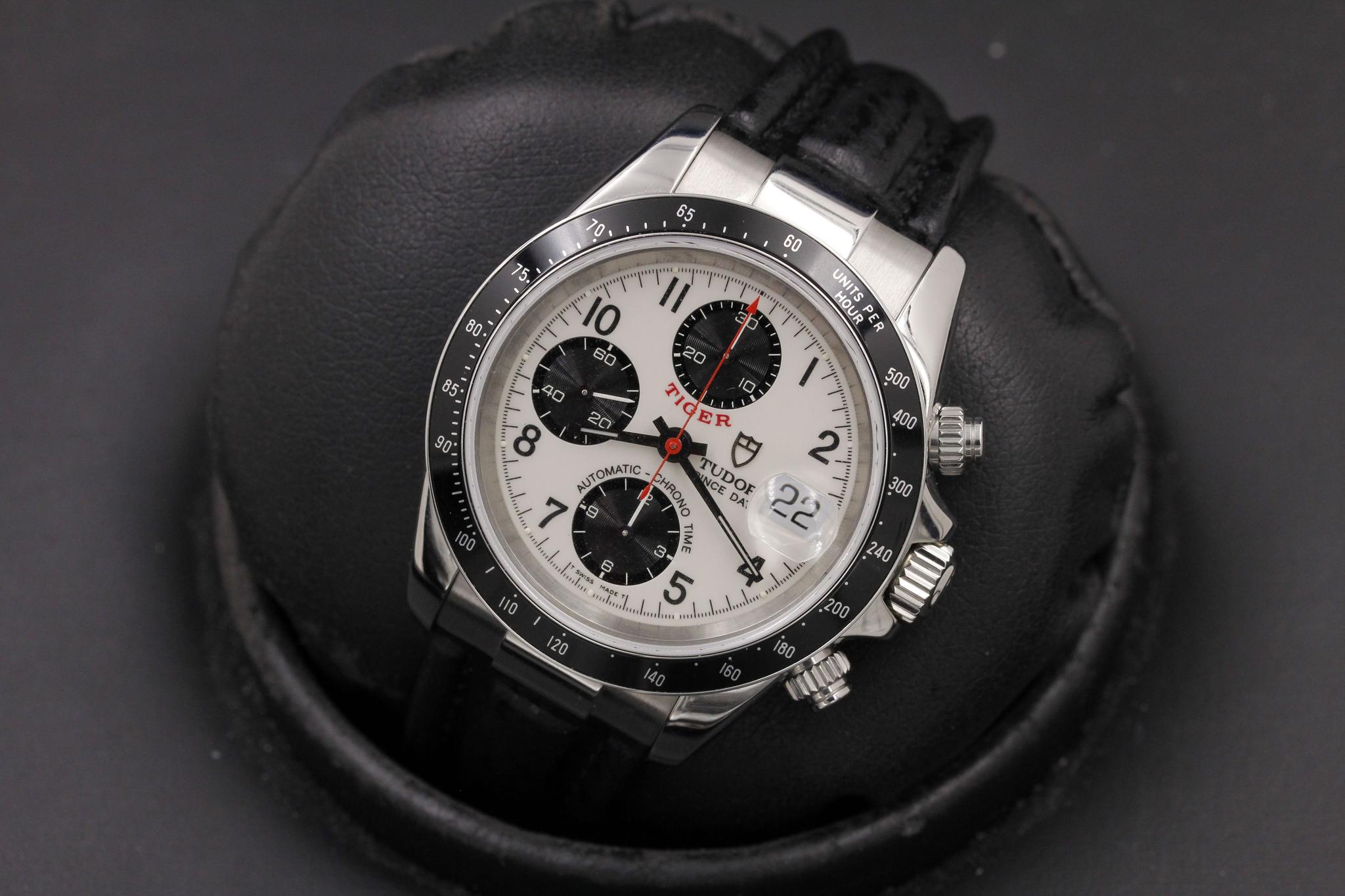 Watch Image 9